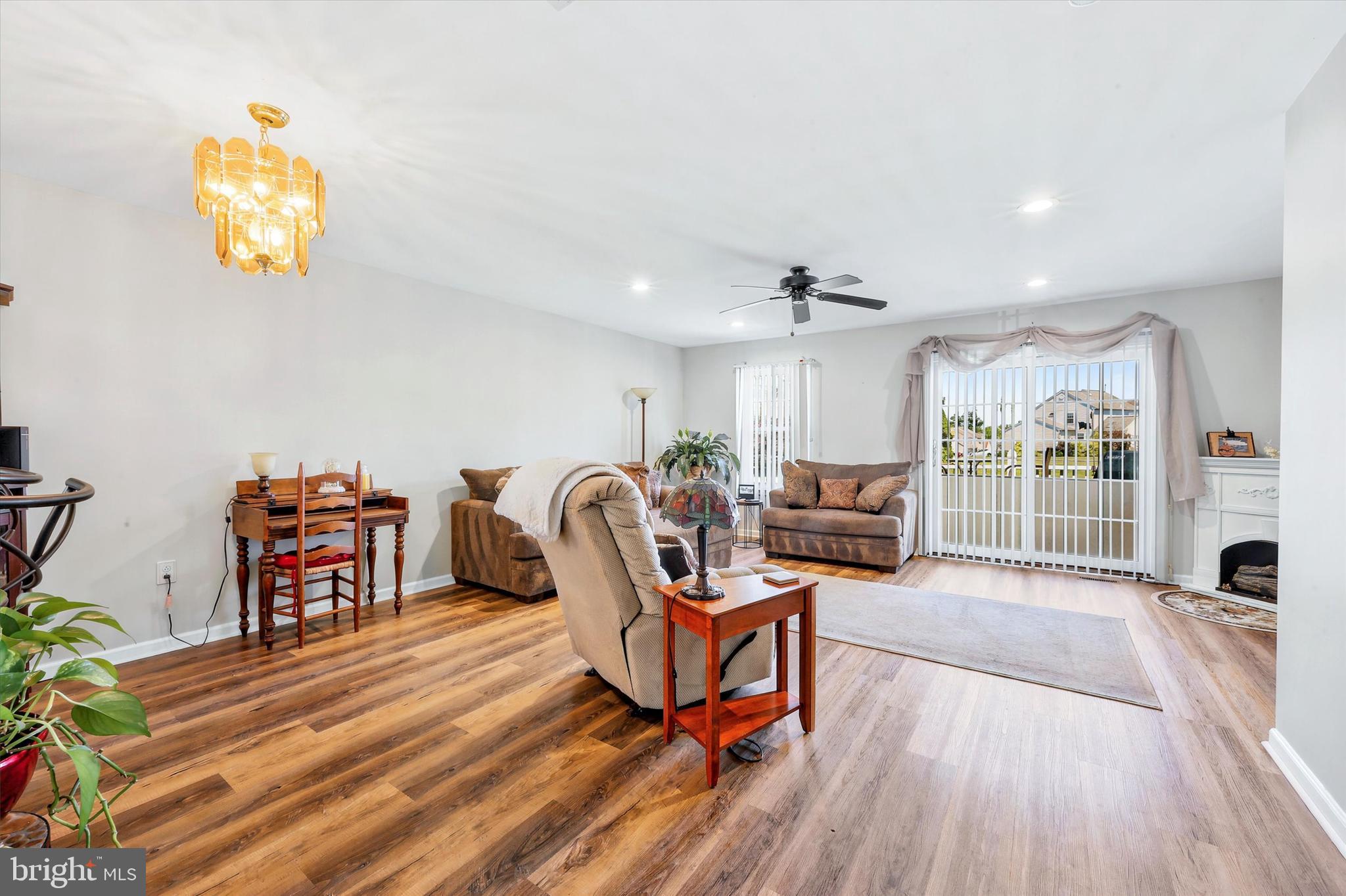 CHERRY TREE KNOLL - Residential