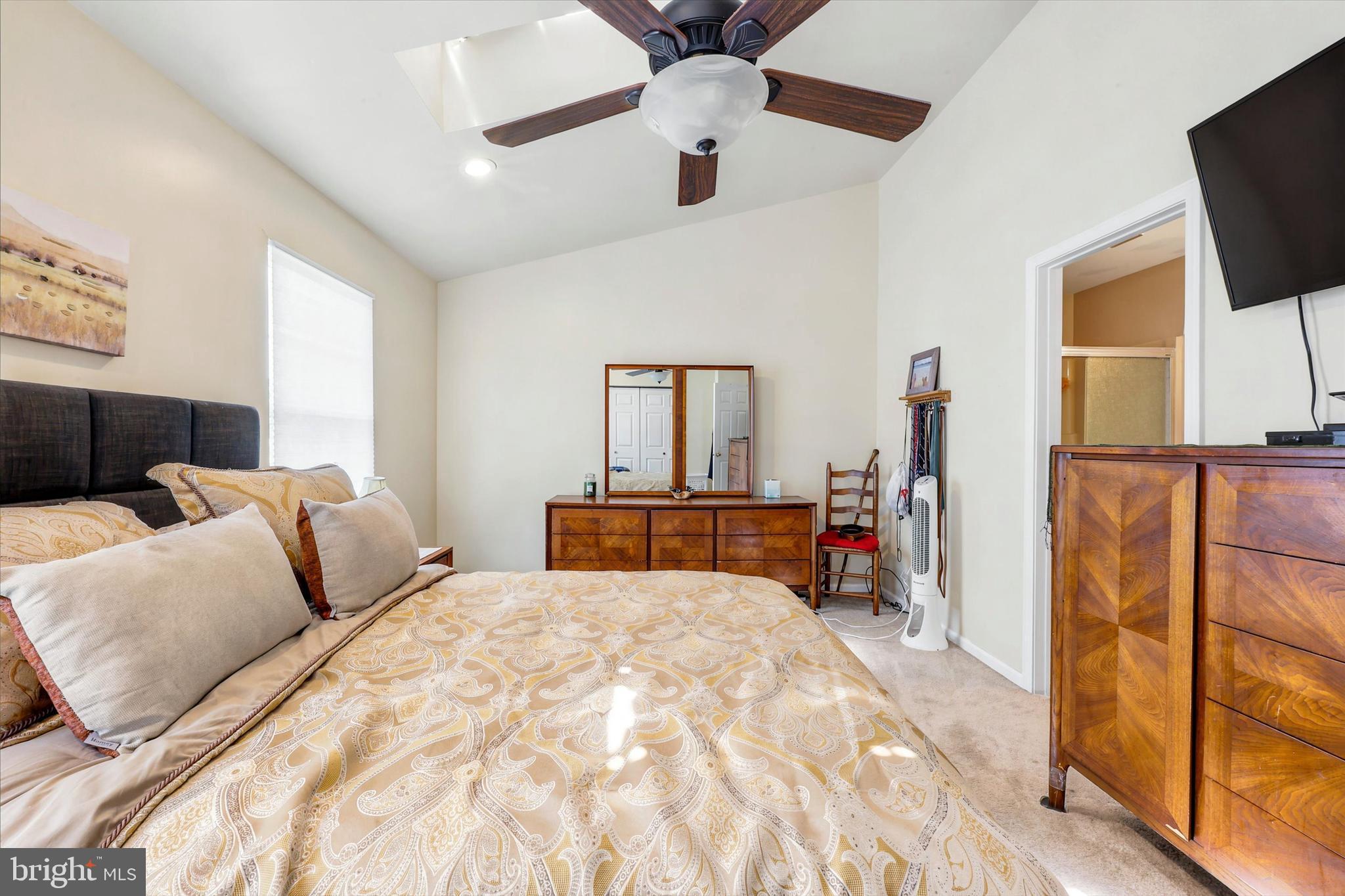 CHERRY TREE KNOLL - Residential