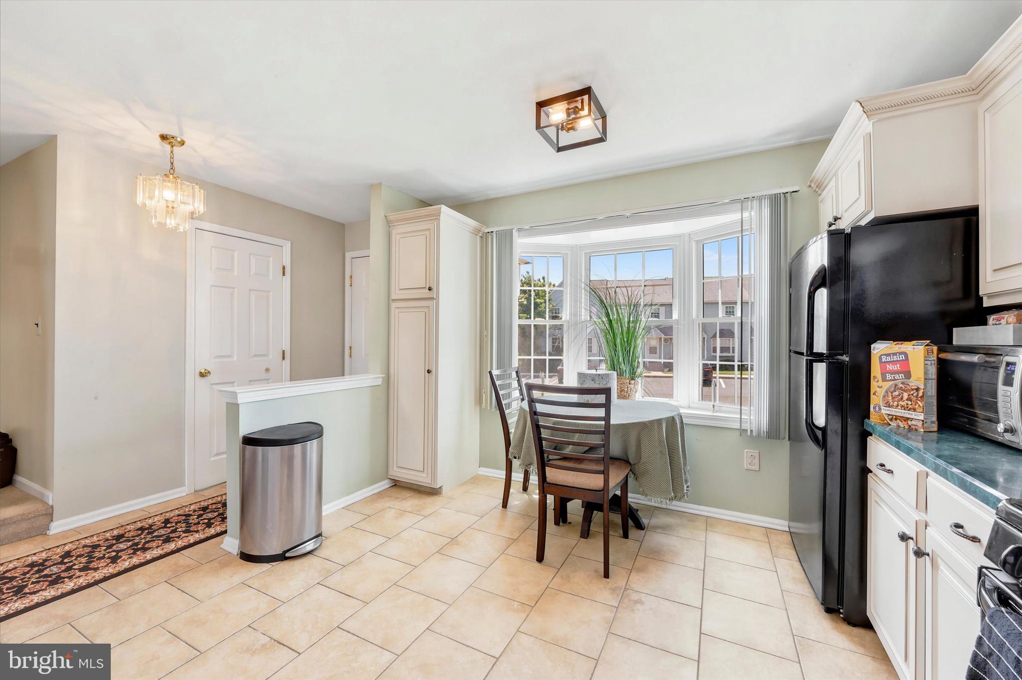 CHERRY TREE KNOLL - Residential