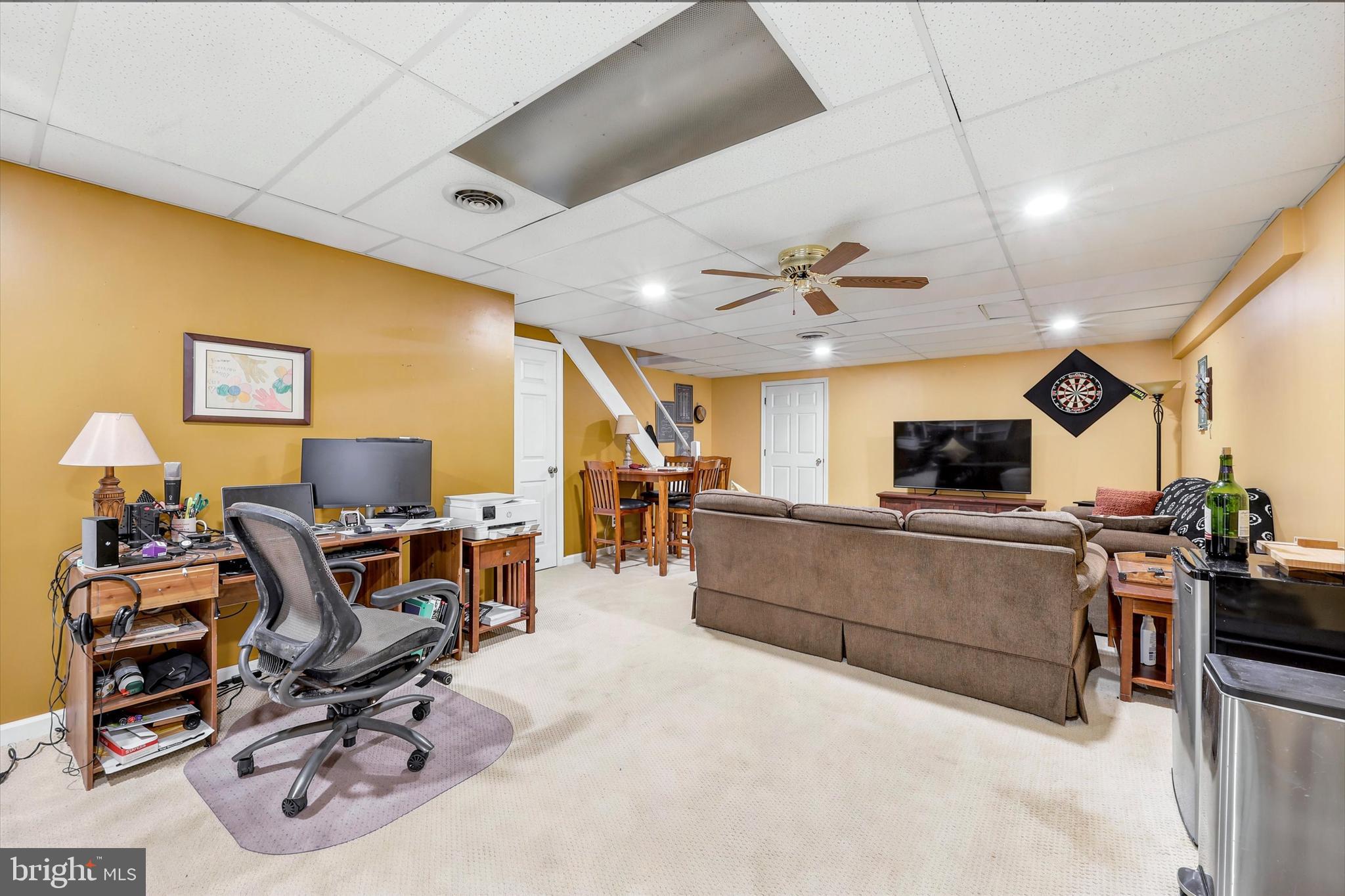 CHERRY TREE KNOLL - Residential