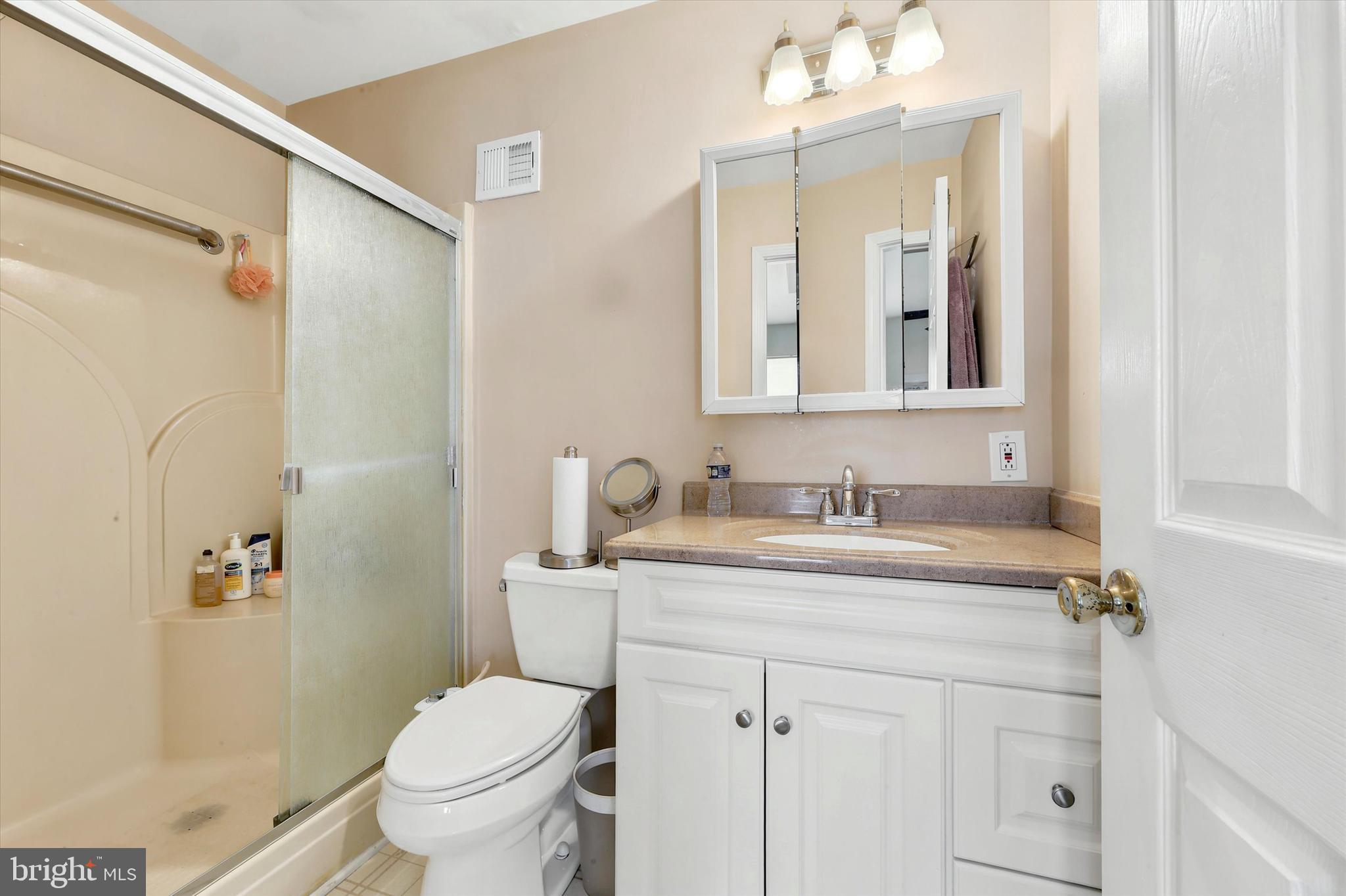 CHERRY TREE KNOLL - Residential