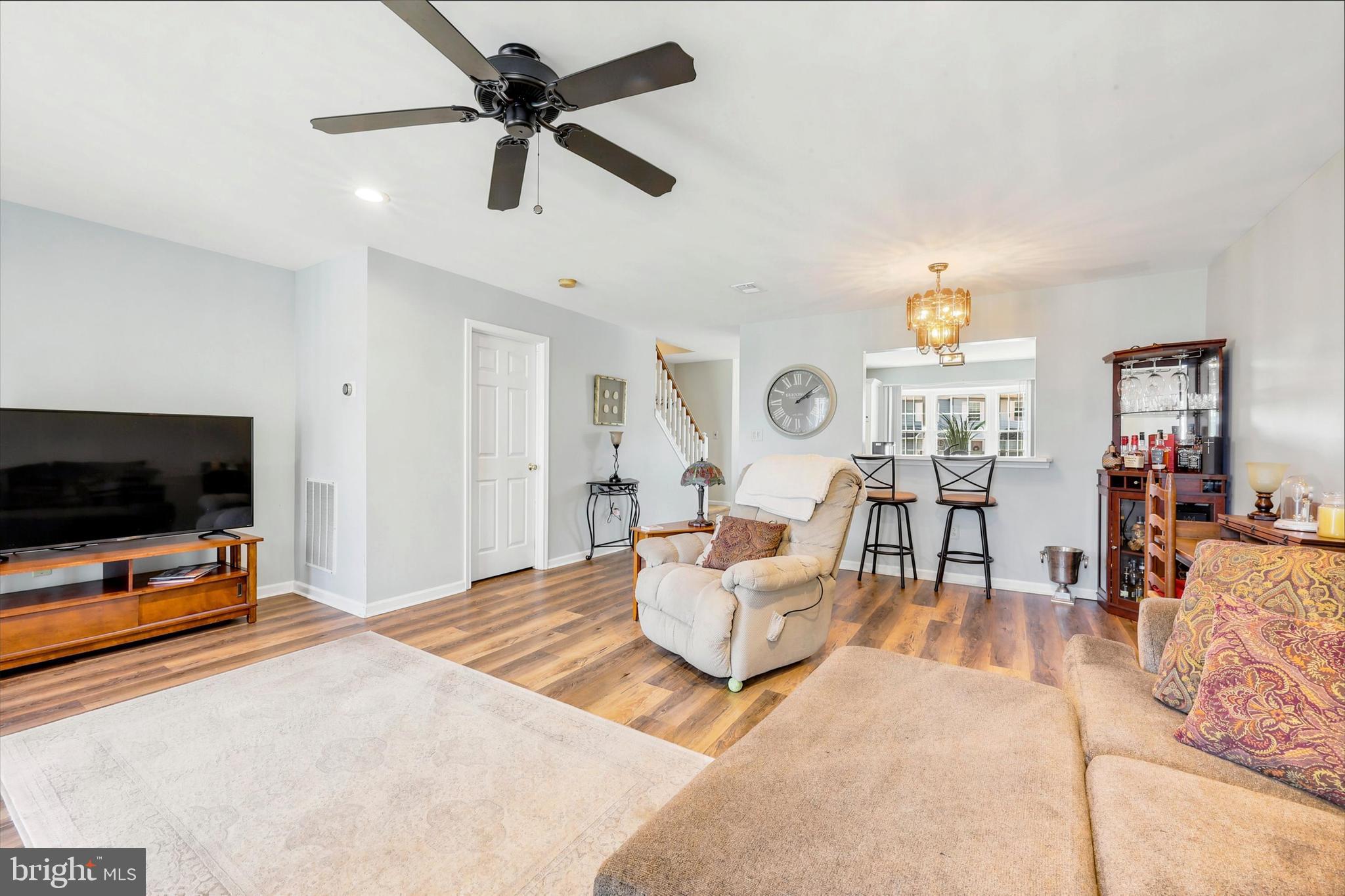 CHERRY TREE KNOLL - Residential