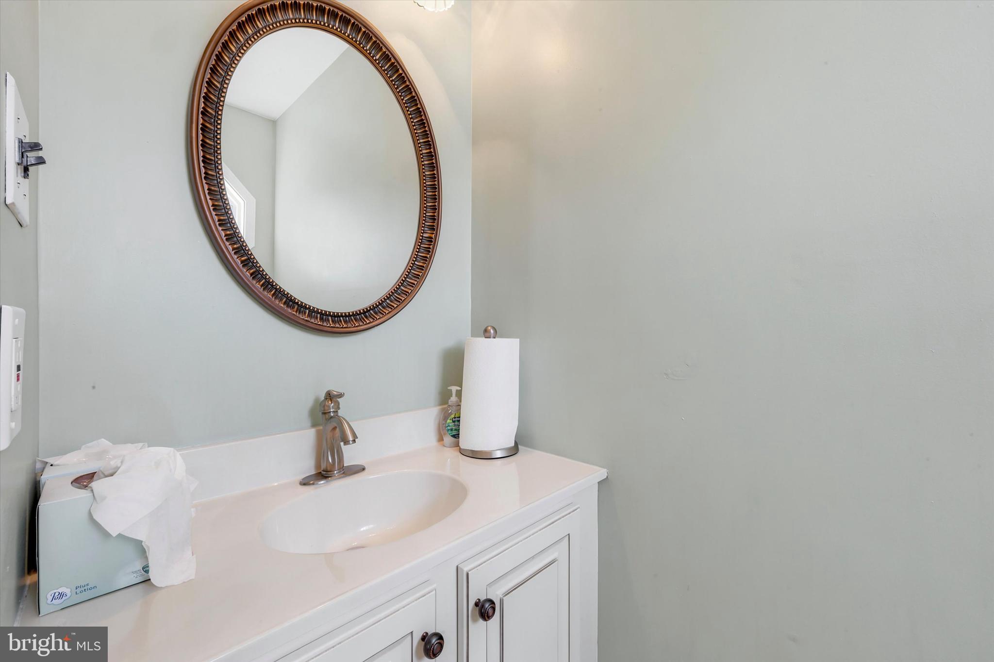 CHERRY TREE KNOLL - Residential