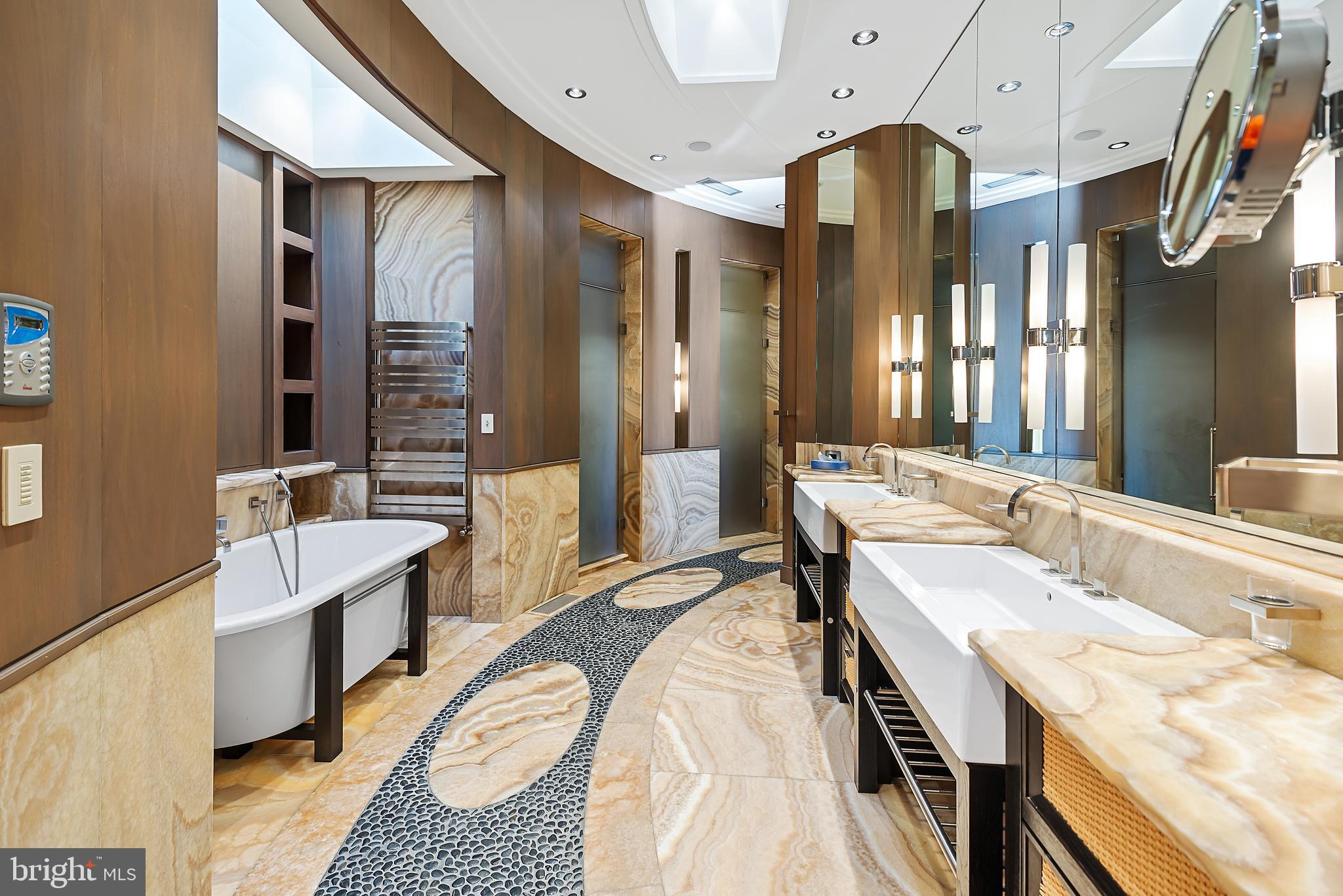 CAMOTOP - Residential