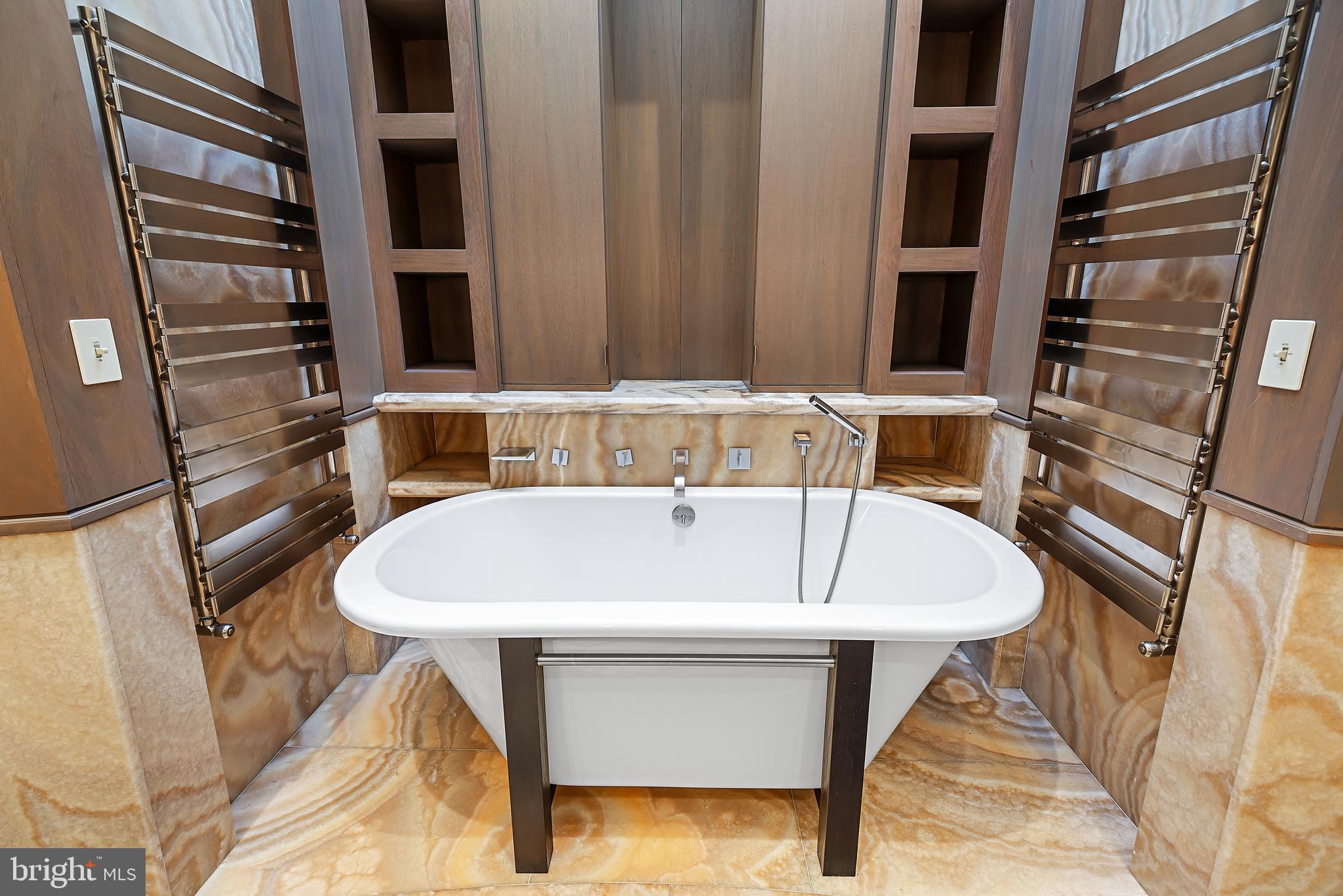 CAMOTOP - Residential