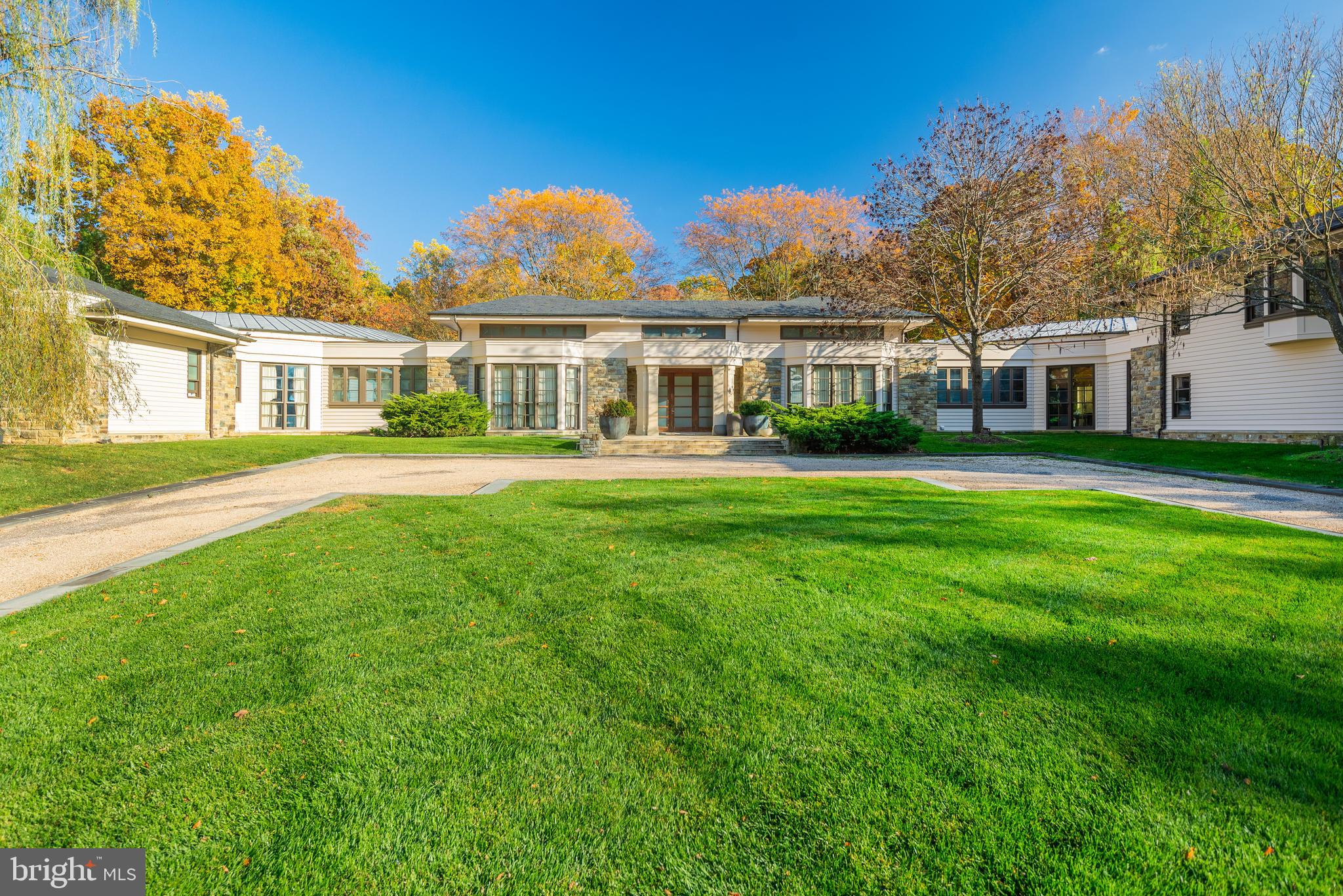 10111 IRON GATE ROAD