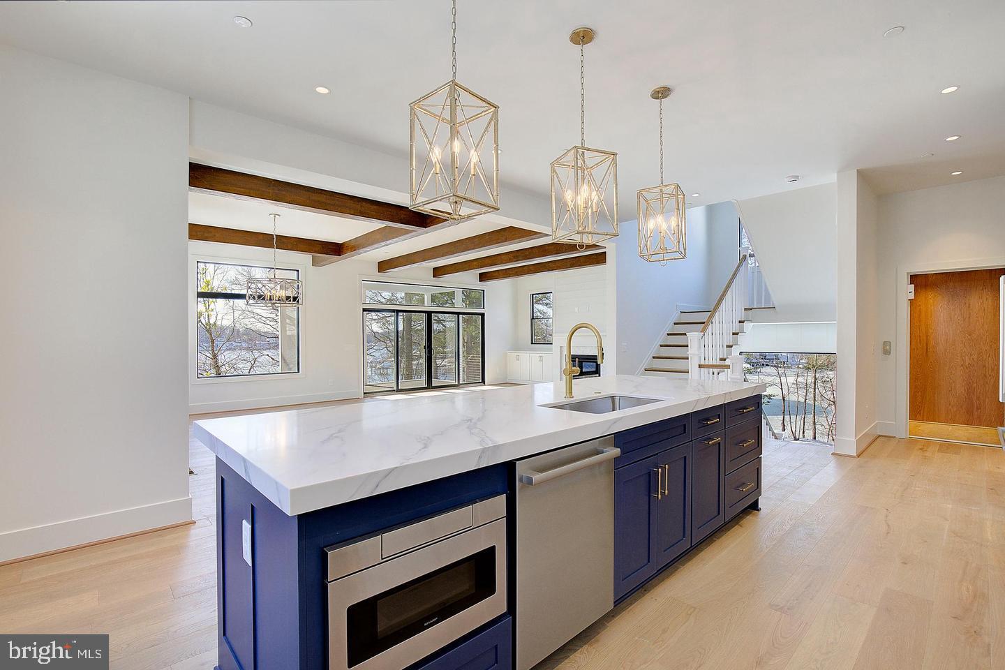 SELBY HEIGHTS - Residential