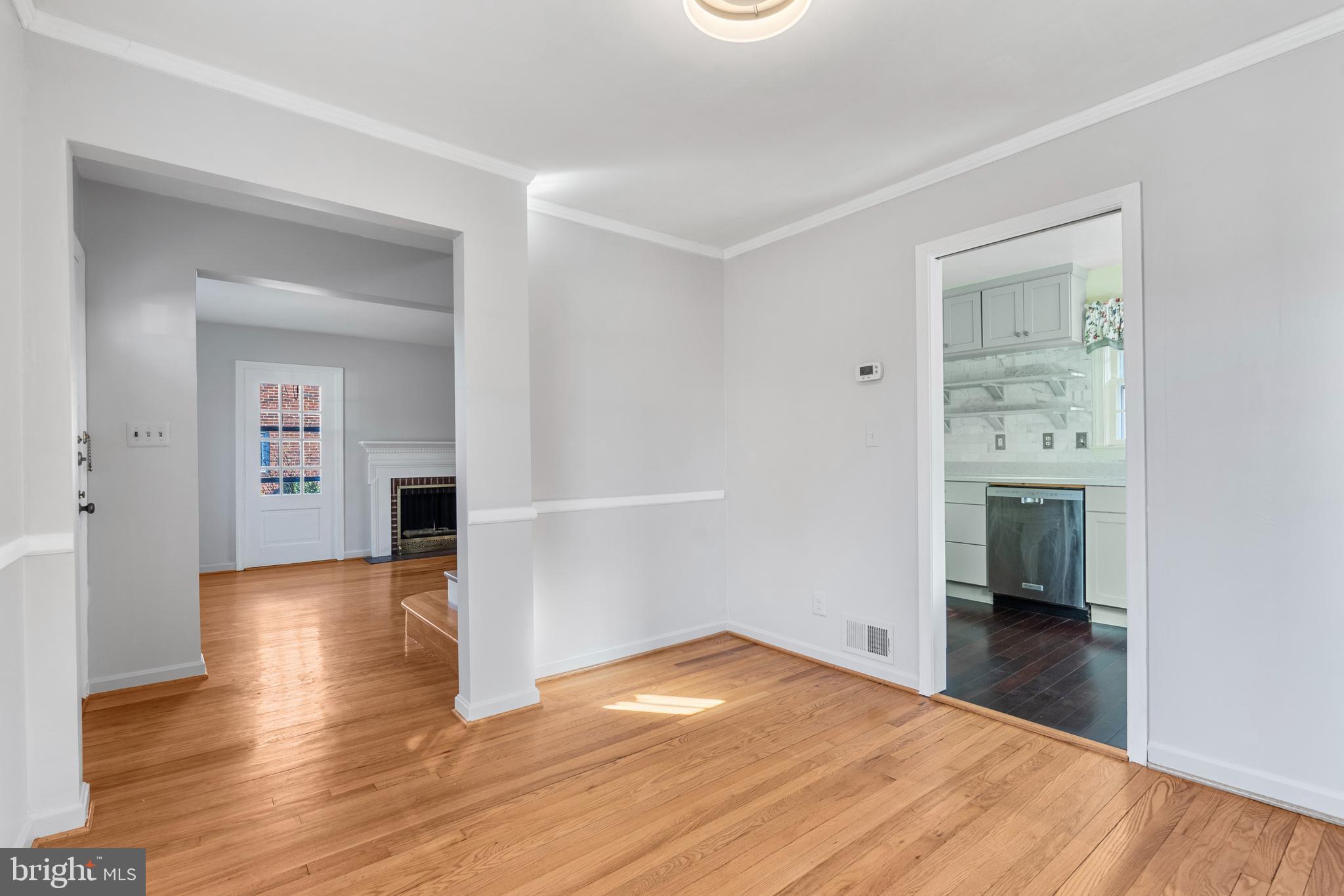 MADISON MANOR - Residential Lease