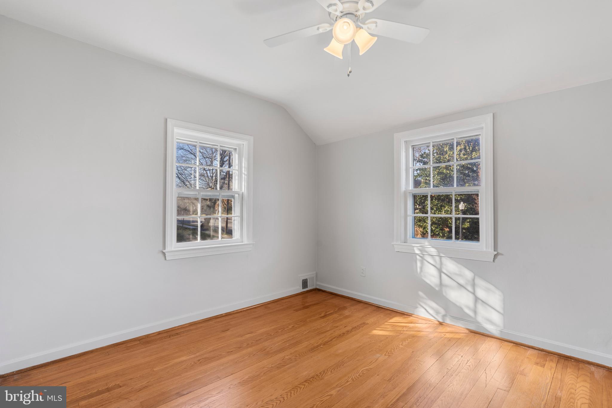 MADISON MANOR - Residential Lease