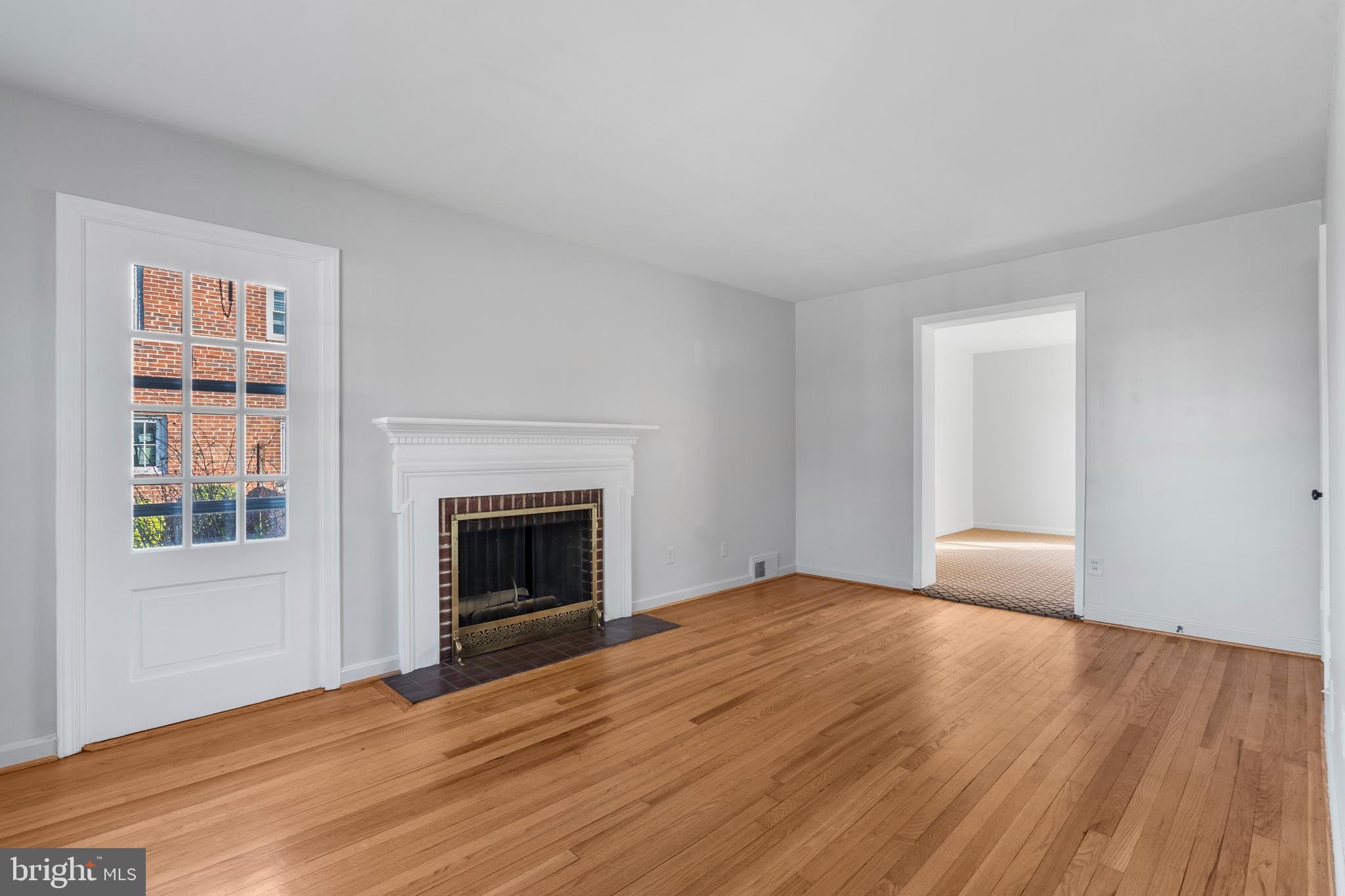 MADISON MANOR - Residential Lease