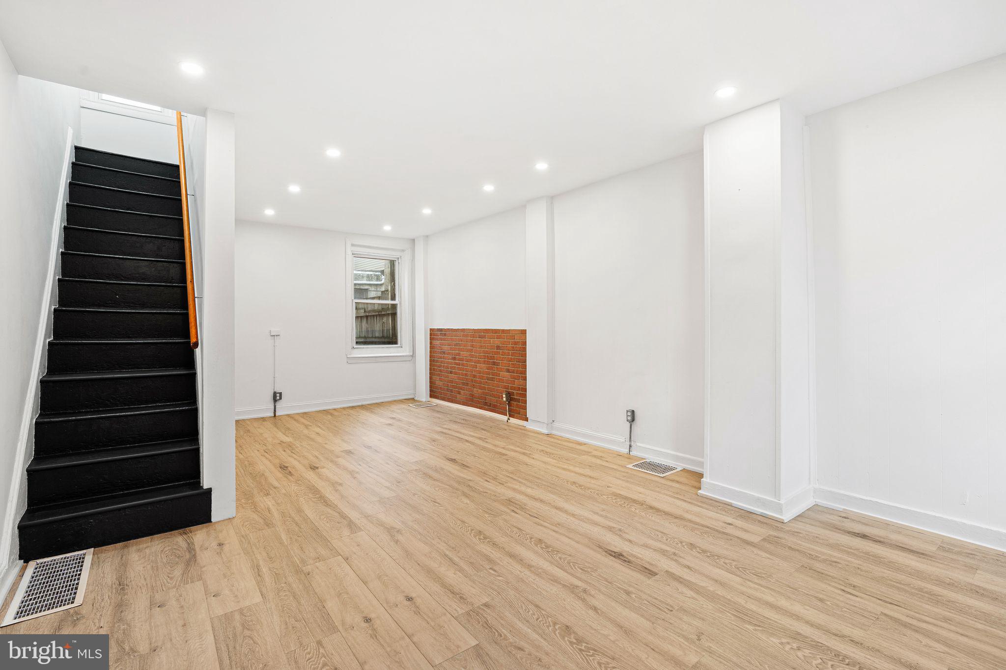 2943 GRANSBACK STREET