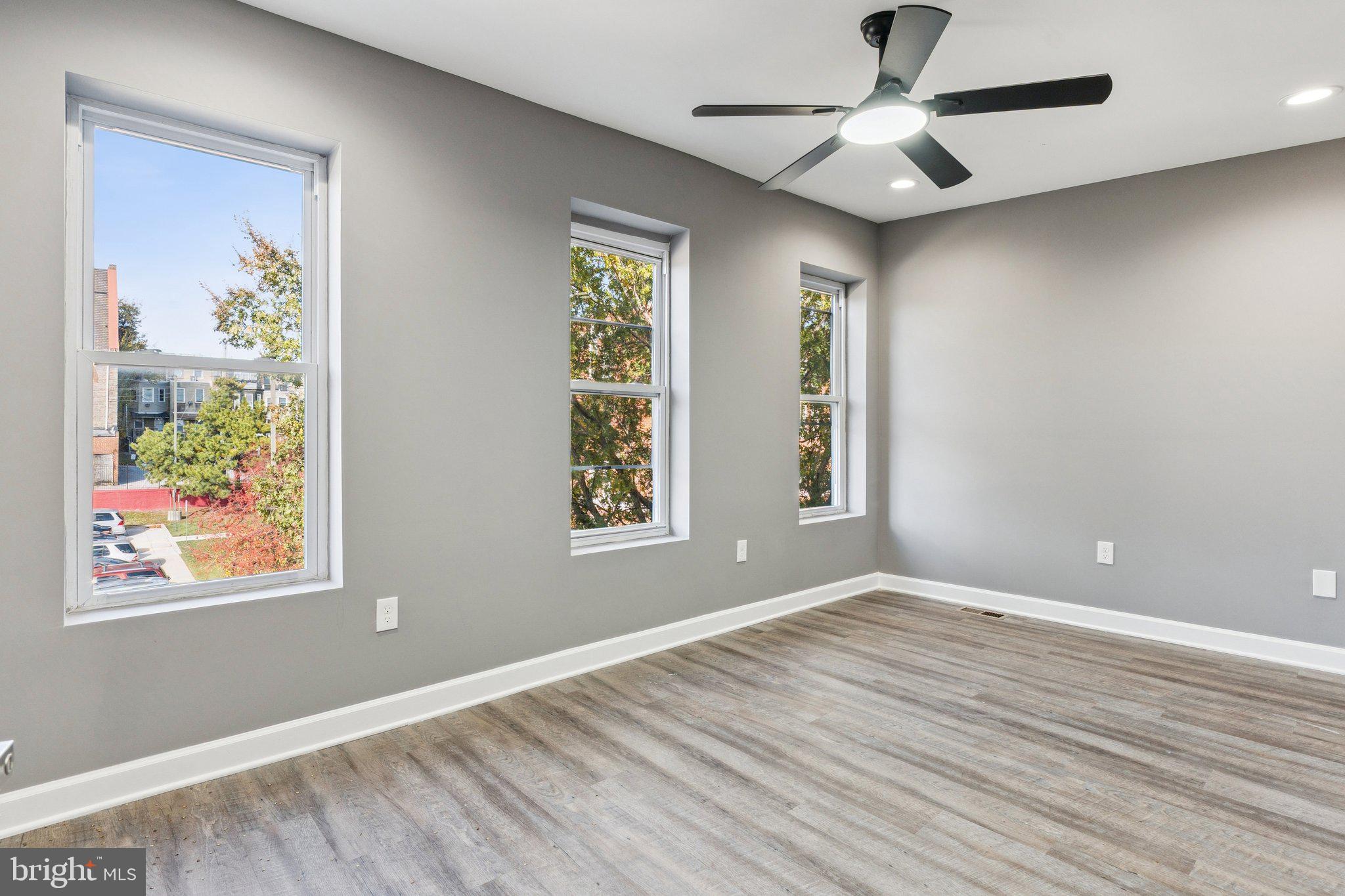 FRANKLIN SQUARE HISTORIC DISTRICT - Residential