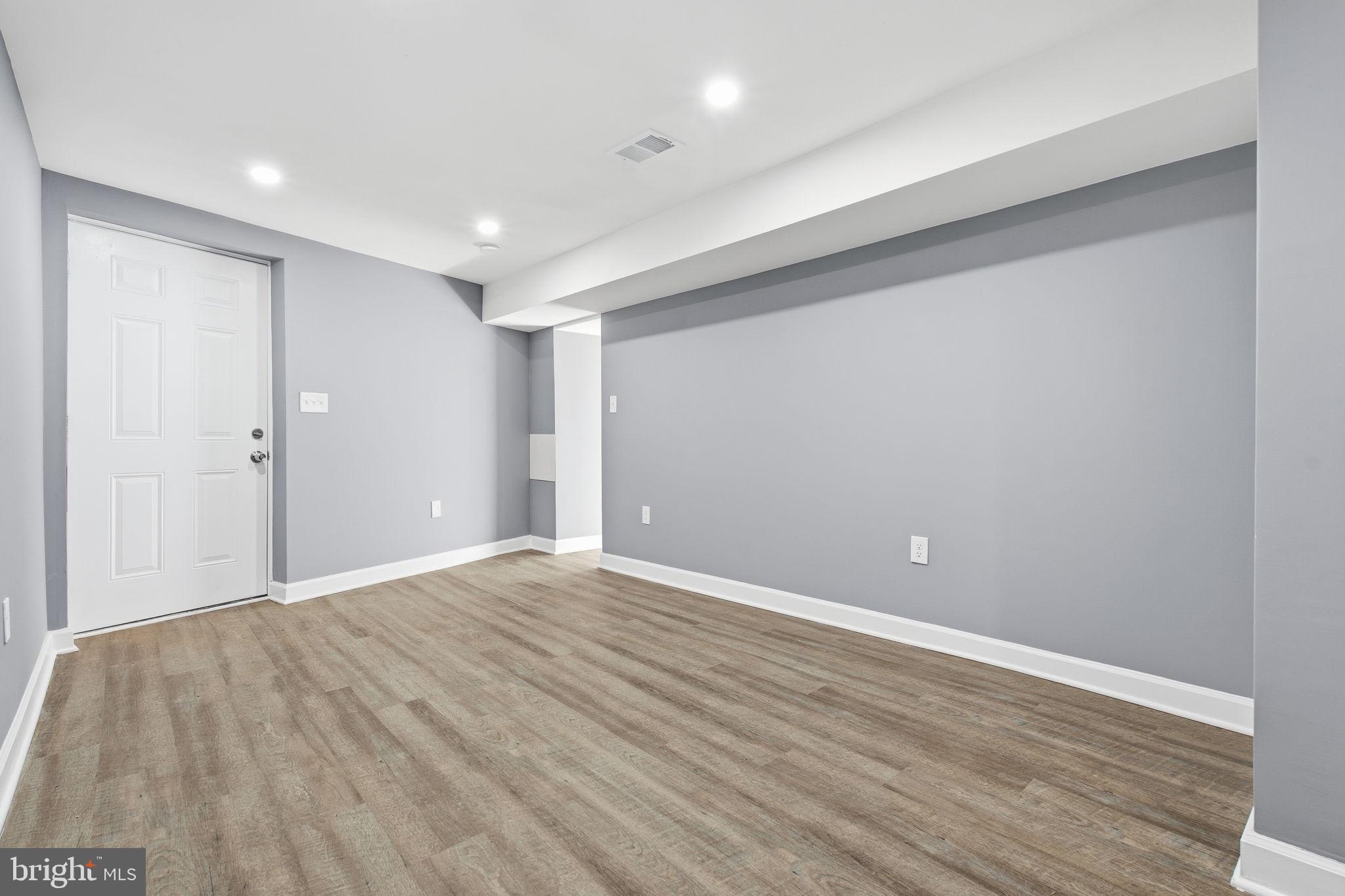 FRANKLIN SQUARE HISTORIC DISTRICT - Residential