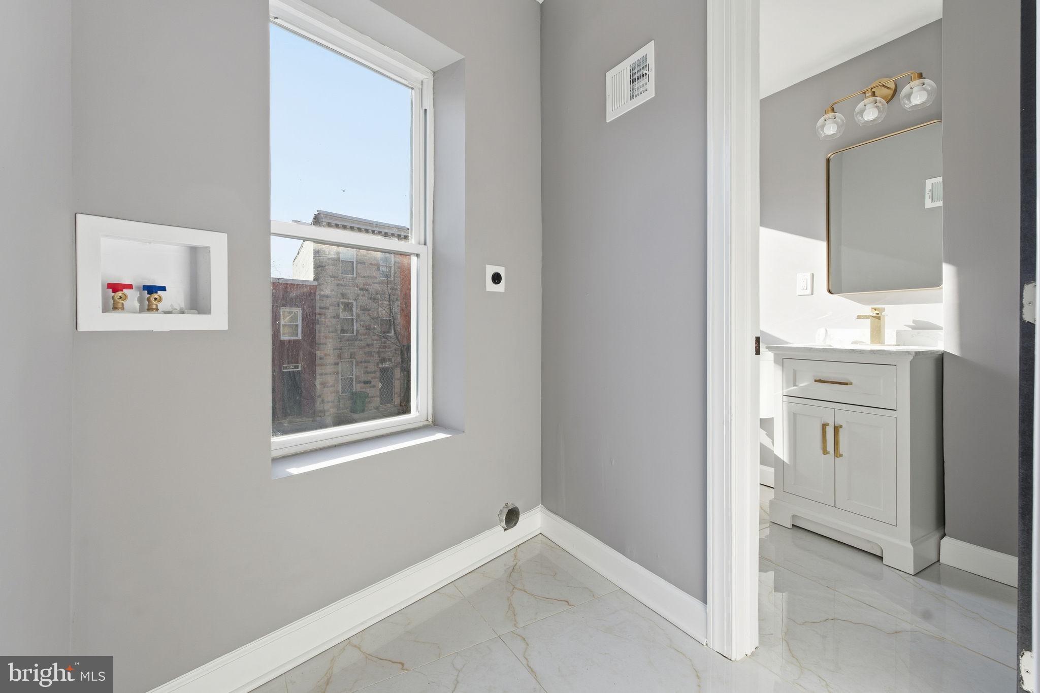 FRANKLIN SQUARE HISTORIC DISTRICT - Residential