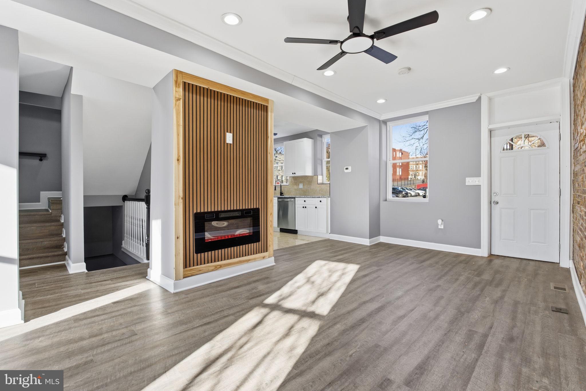 FRANKLIN SQUARE HISTORIC DISTRICT - Residential