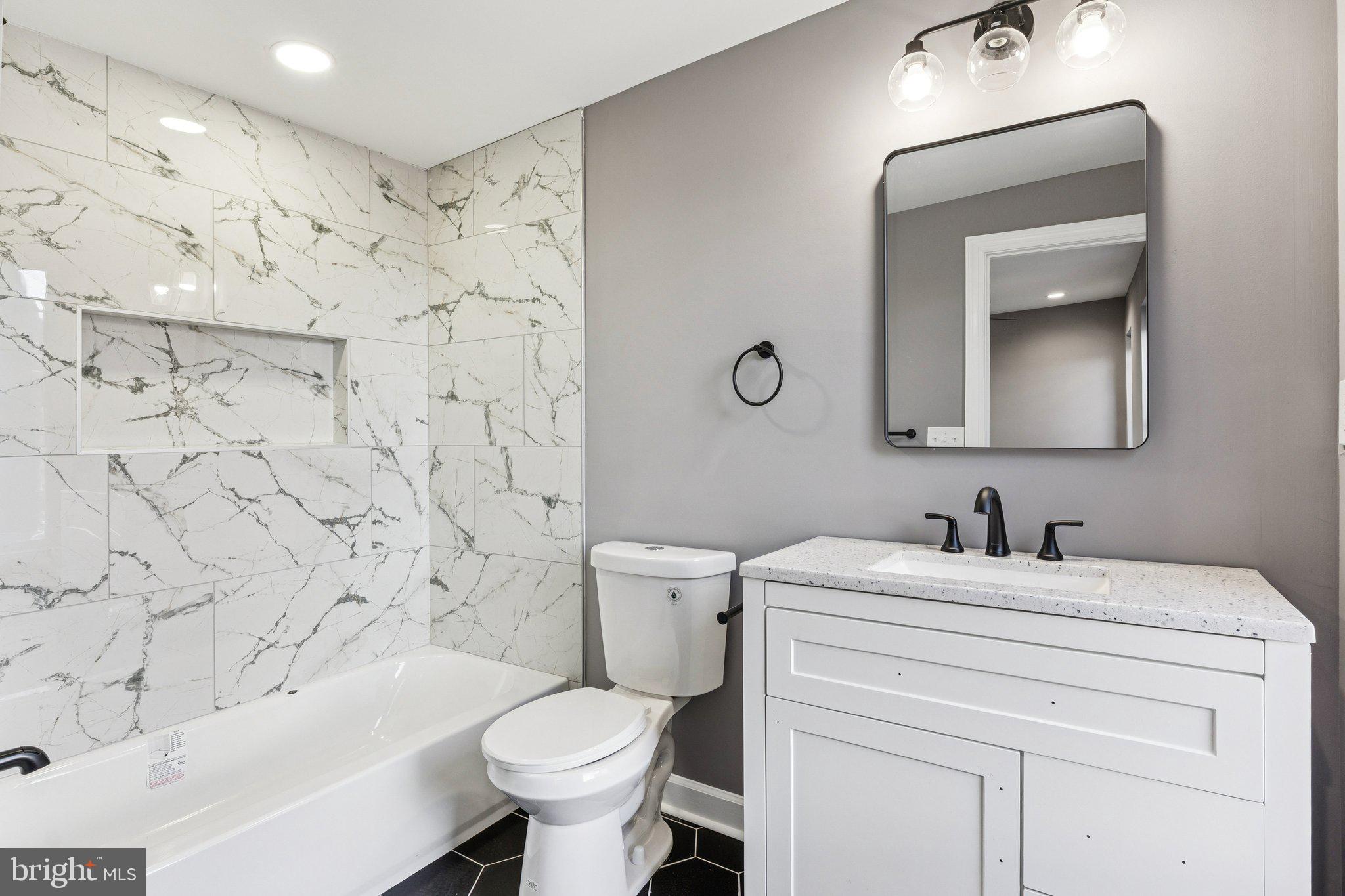 FRANKLIN SQUARE HISTORIC DISTRICT - Residential