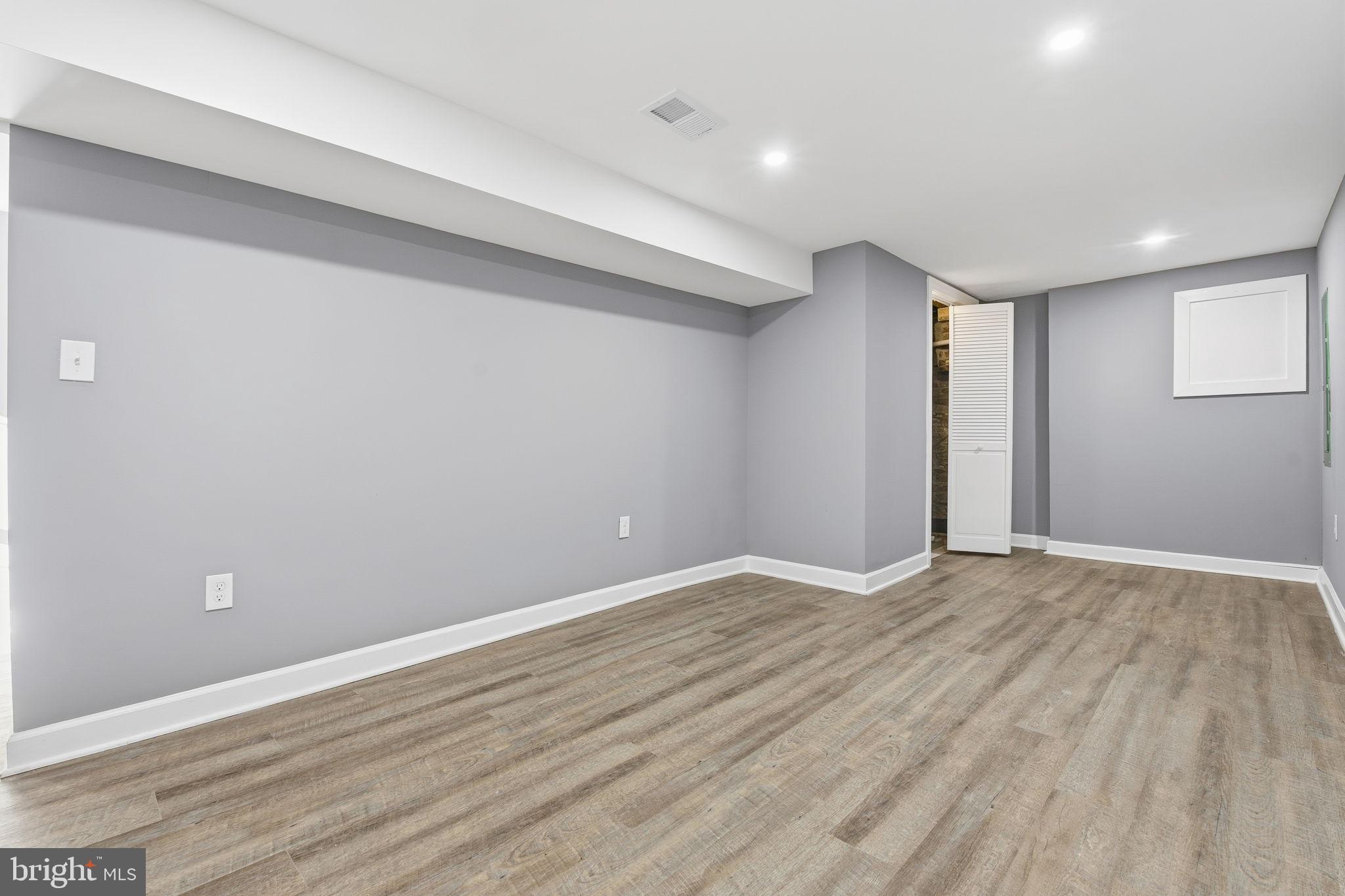 FRANKLIN SQUARE HISTORIC DISTRICT - Residential