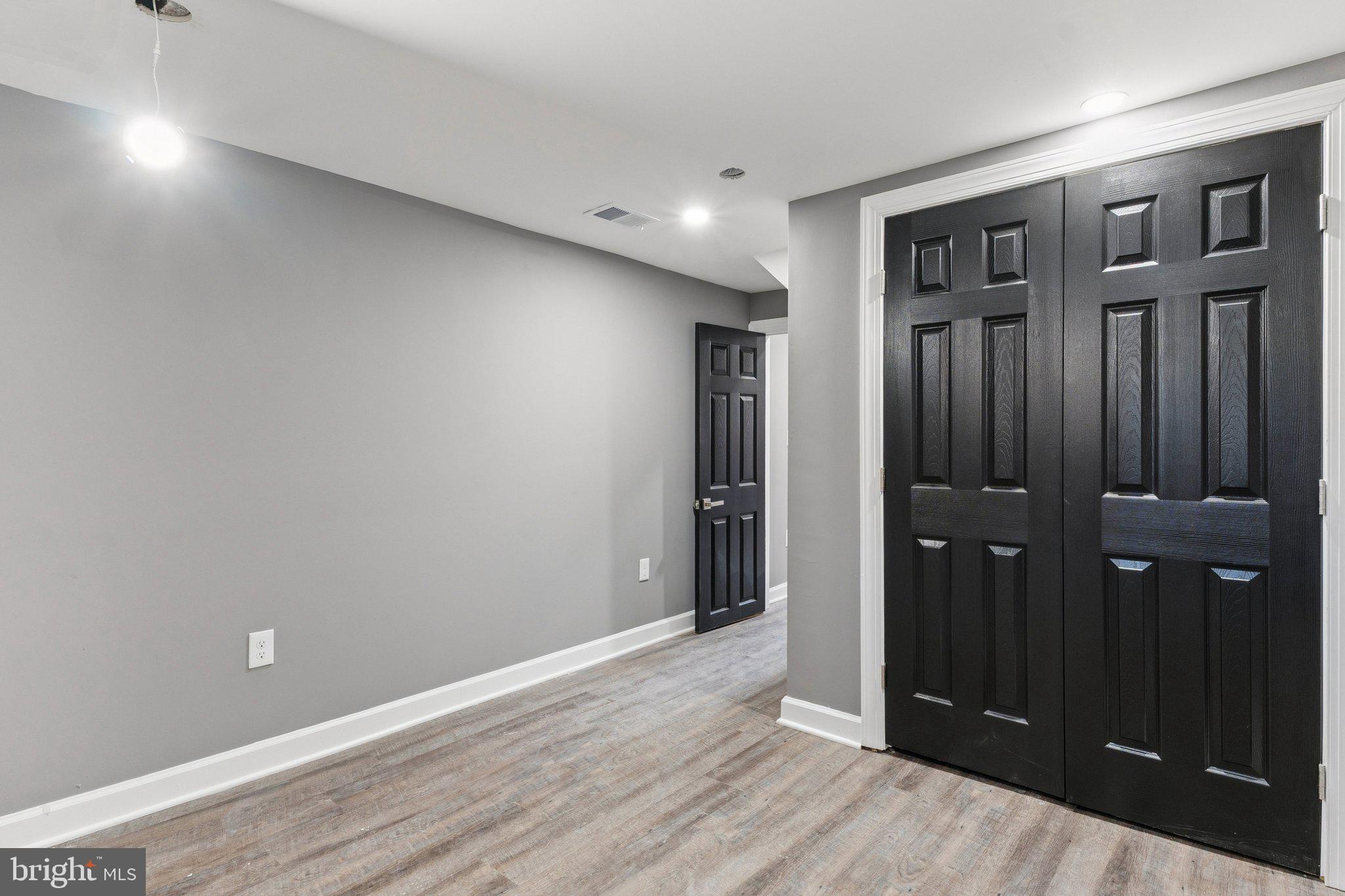 FRANKLIN SQUARE HISTORIC DISTRICT - Residential