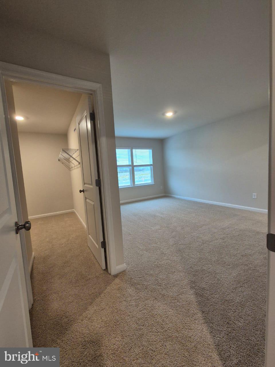 VALLEY VIEW - Residential Lease