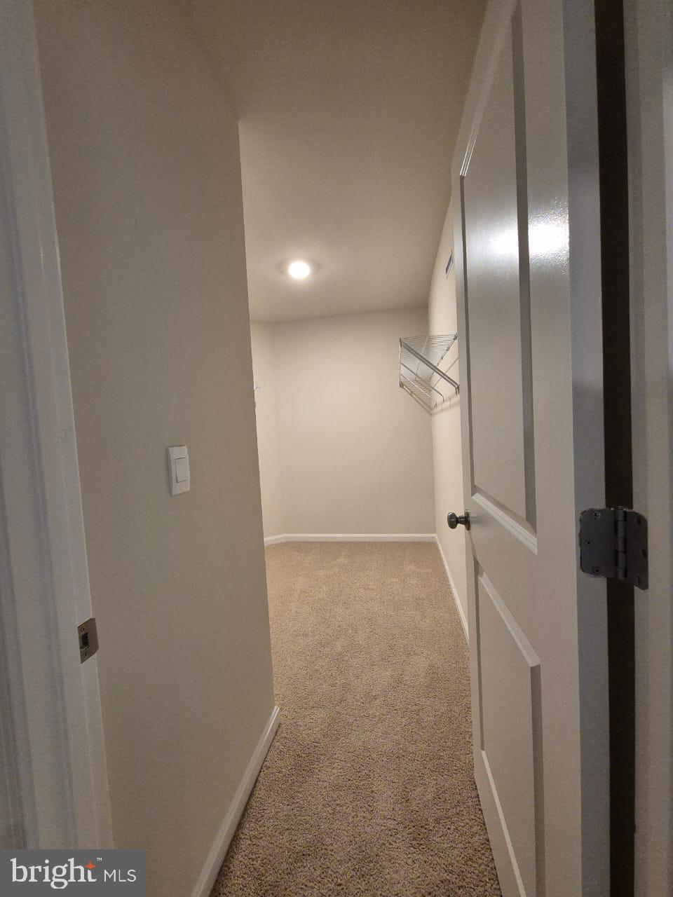 VALLEY VIEW - Residential Lease