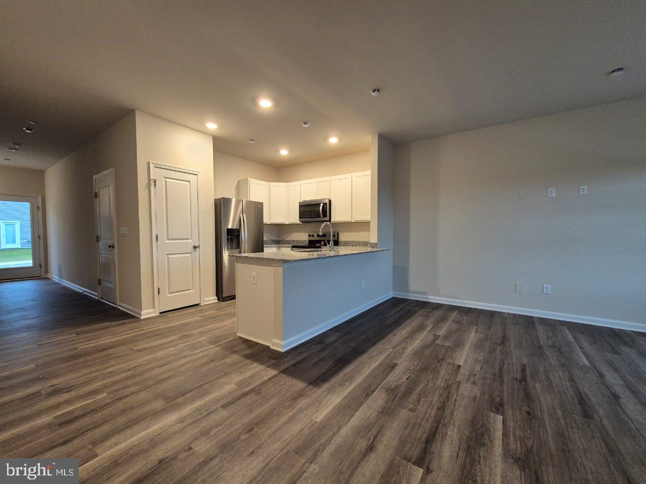 VALLEY VIEW - Residential Lease