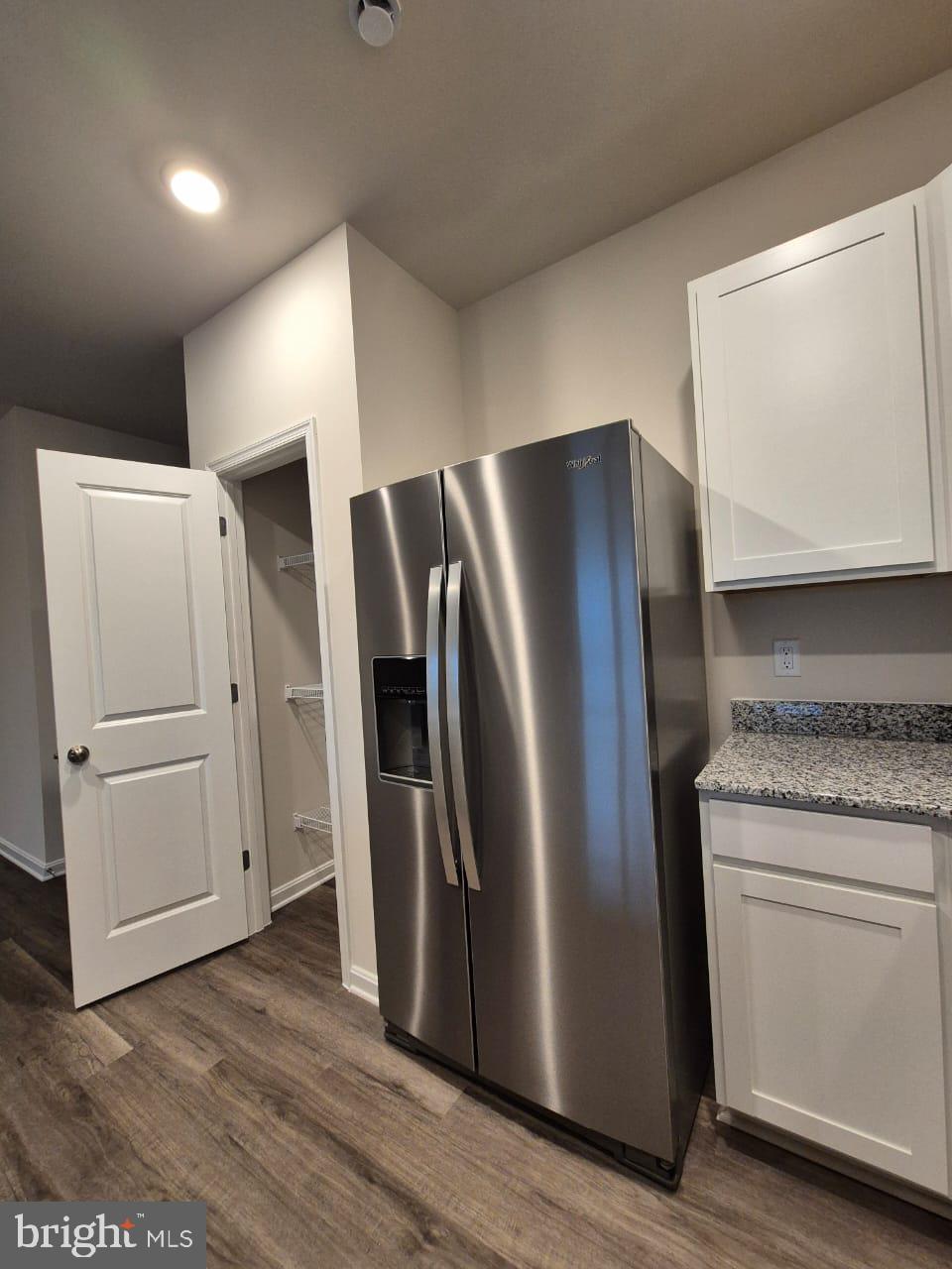 VALLEY VIEW - Residential Lease