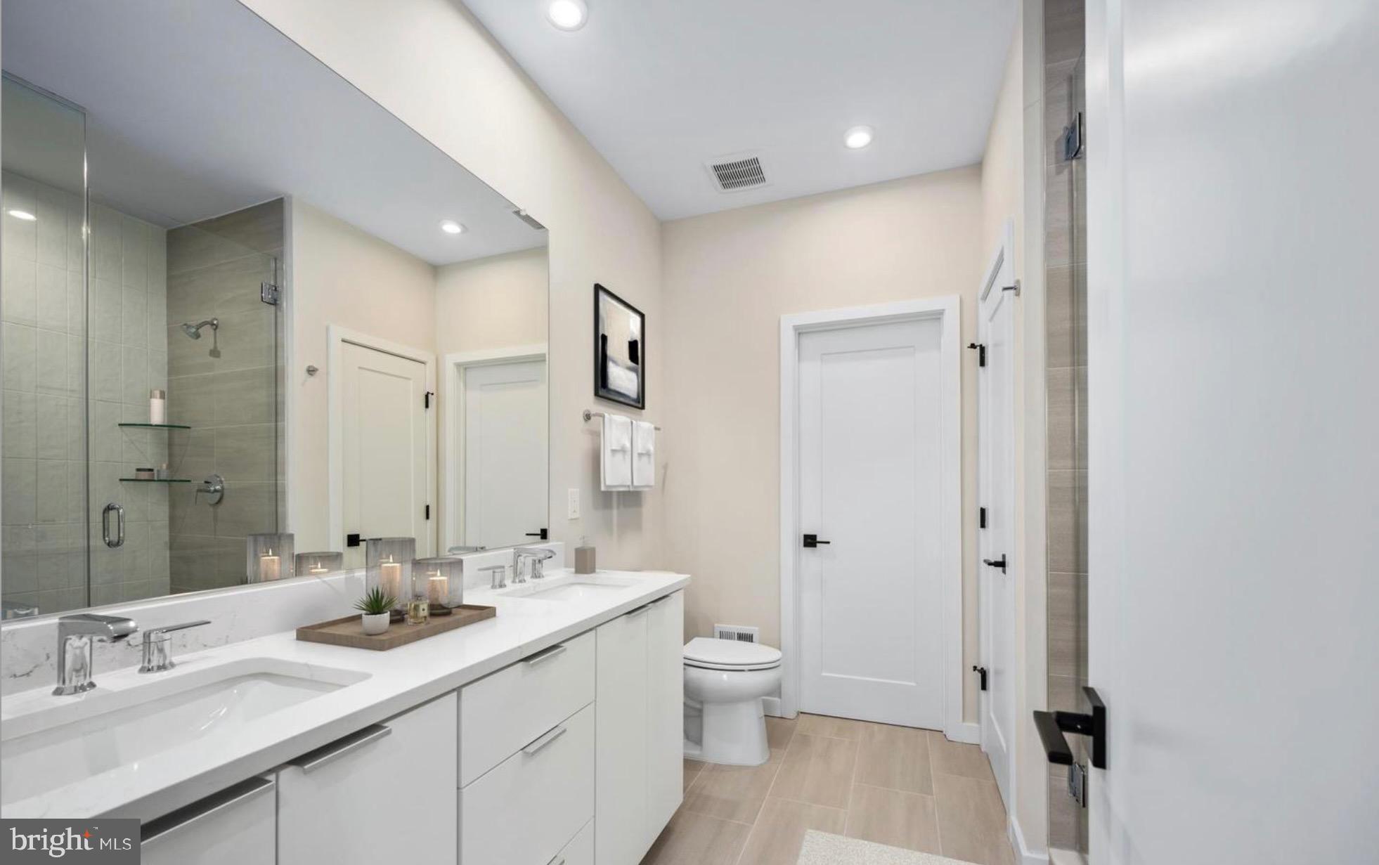 COMMONWEALTH PLACE AT WESTFIELDS - Residential Lease