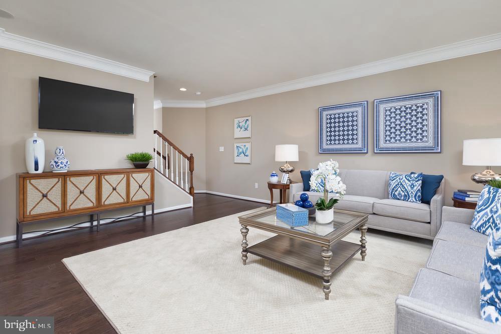 MALVERN CROSSING - Residential Lease