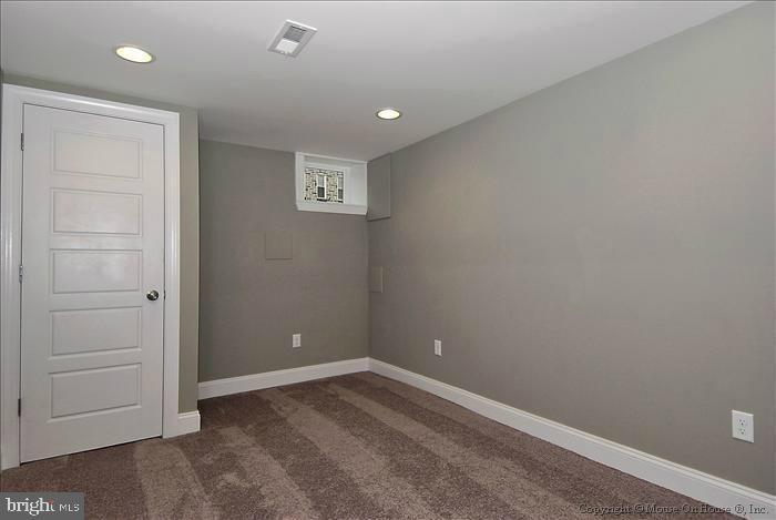 CANTON - Residential Lease