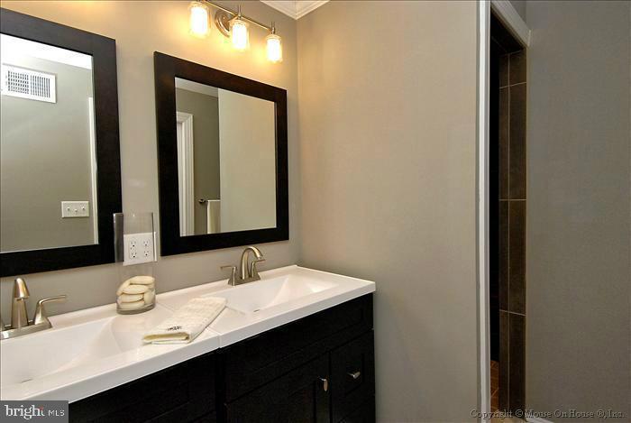 CANTON - Residential Lease