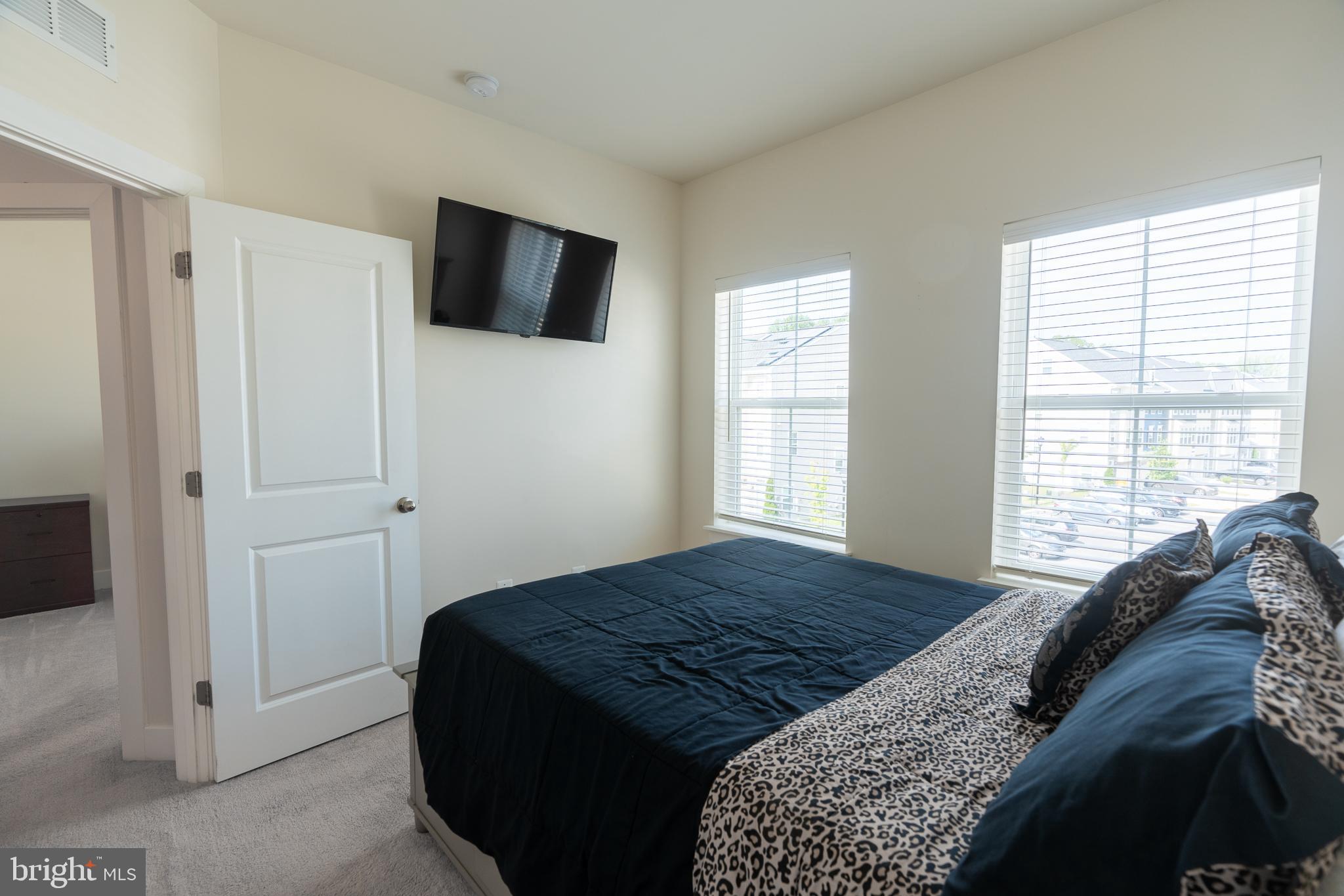 ENCLAVE AT WAUGH CHAPEL - Residential Lease