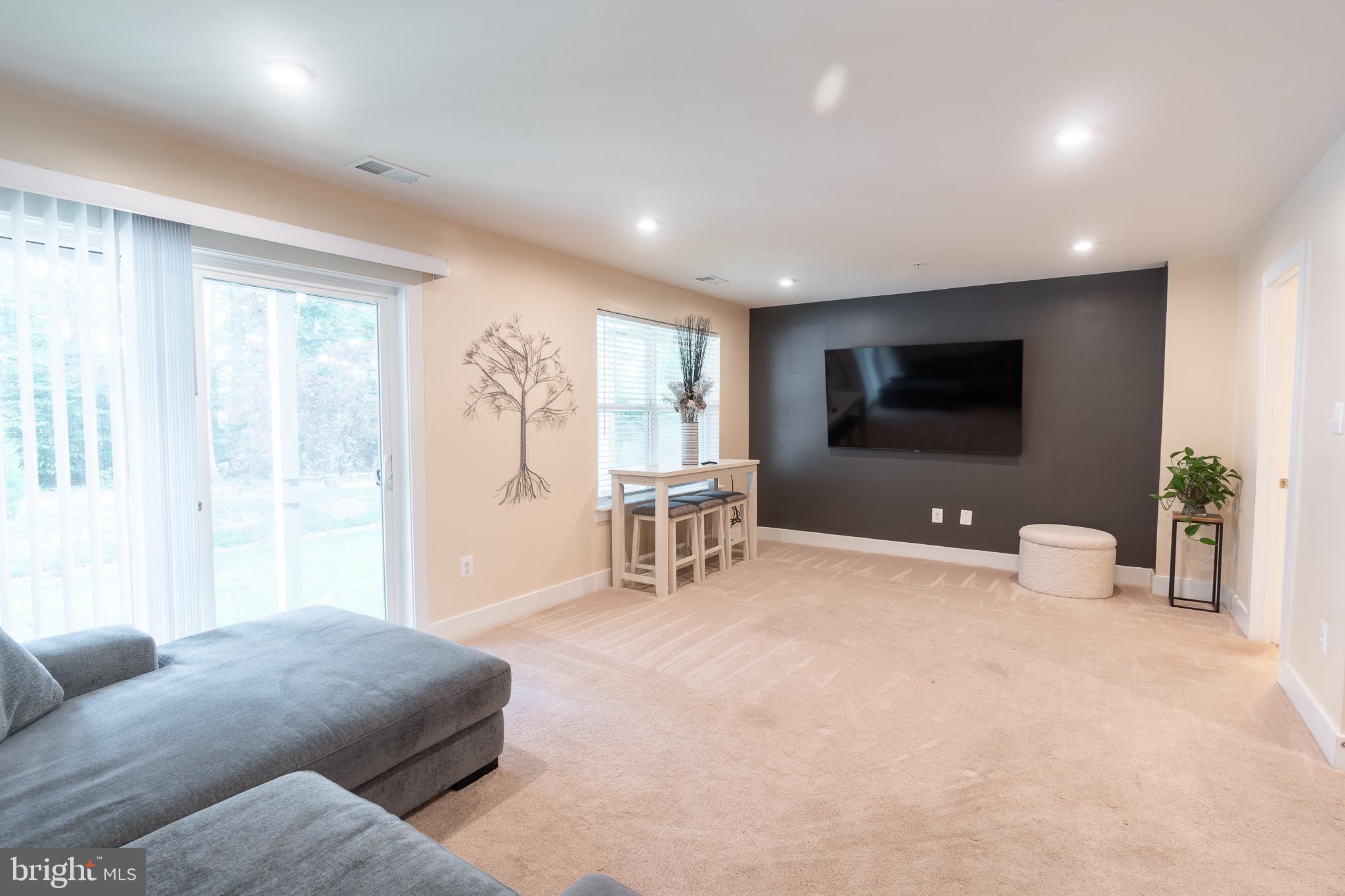 ENCLAVE AT WAUGH CHAPEL - Residential Lease