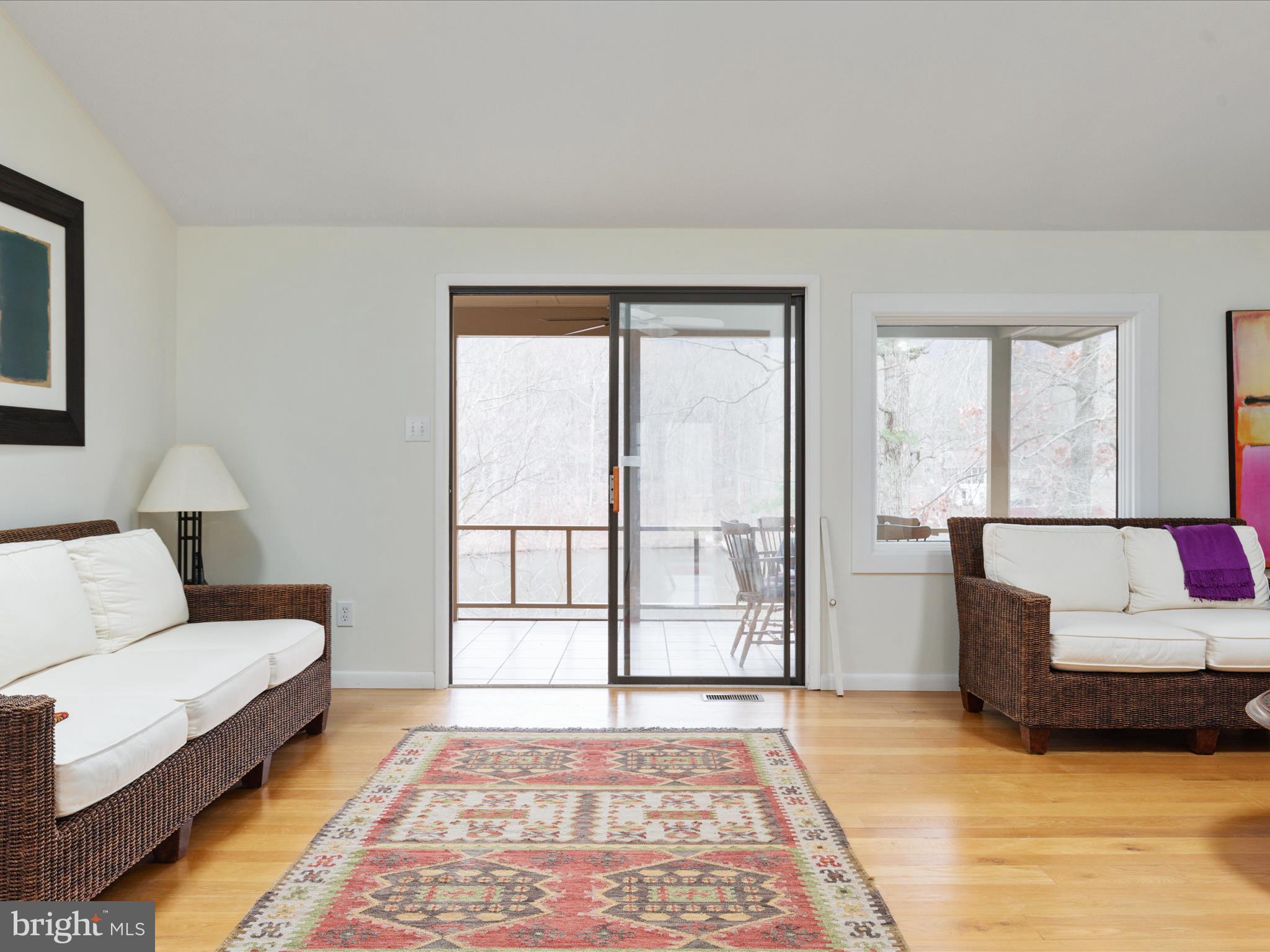 SHANNONDALE - Residential