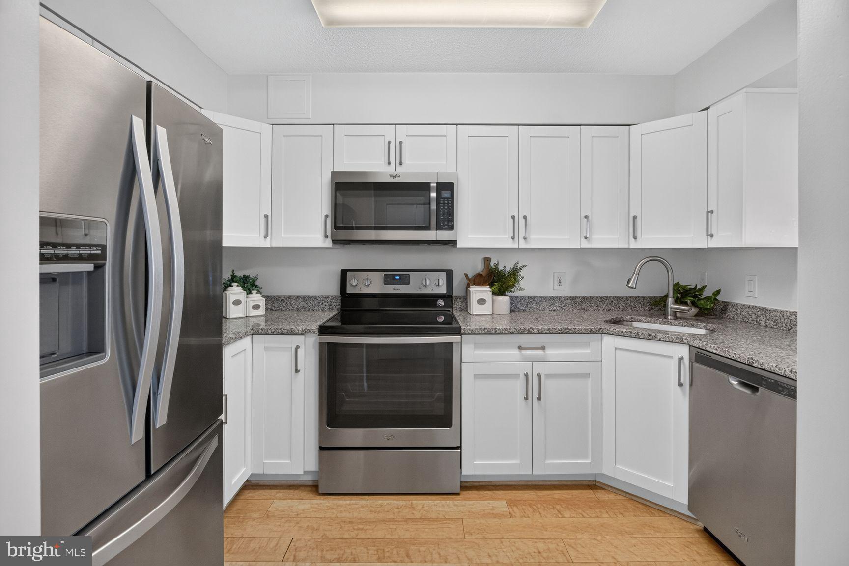 2111 NW WISCONSIN AVENUE NW 301