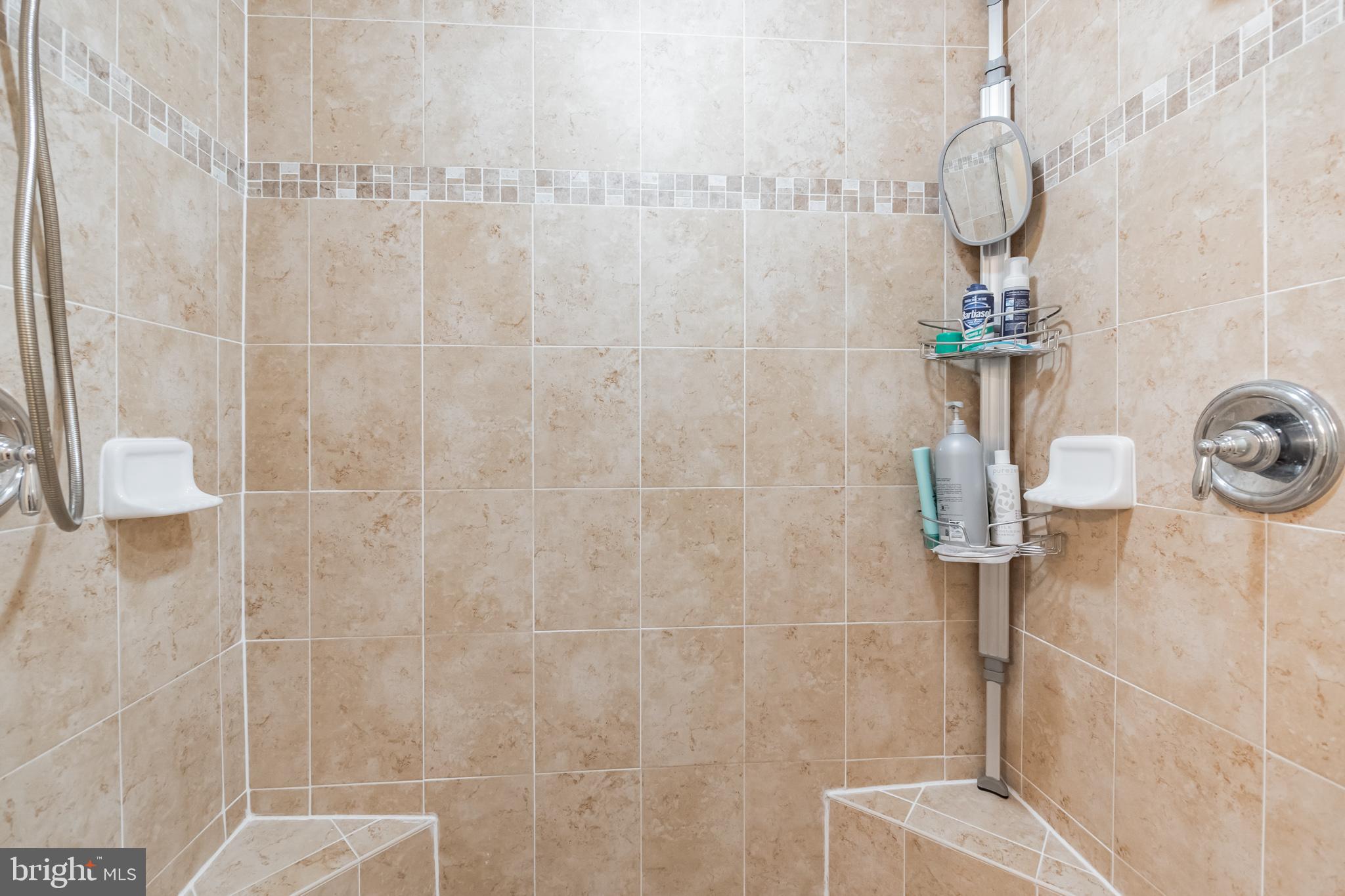 PARKLANDS AT WATKINS MILL - Residential