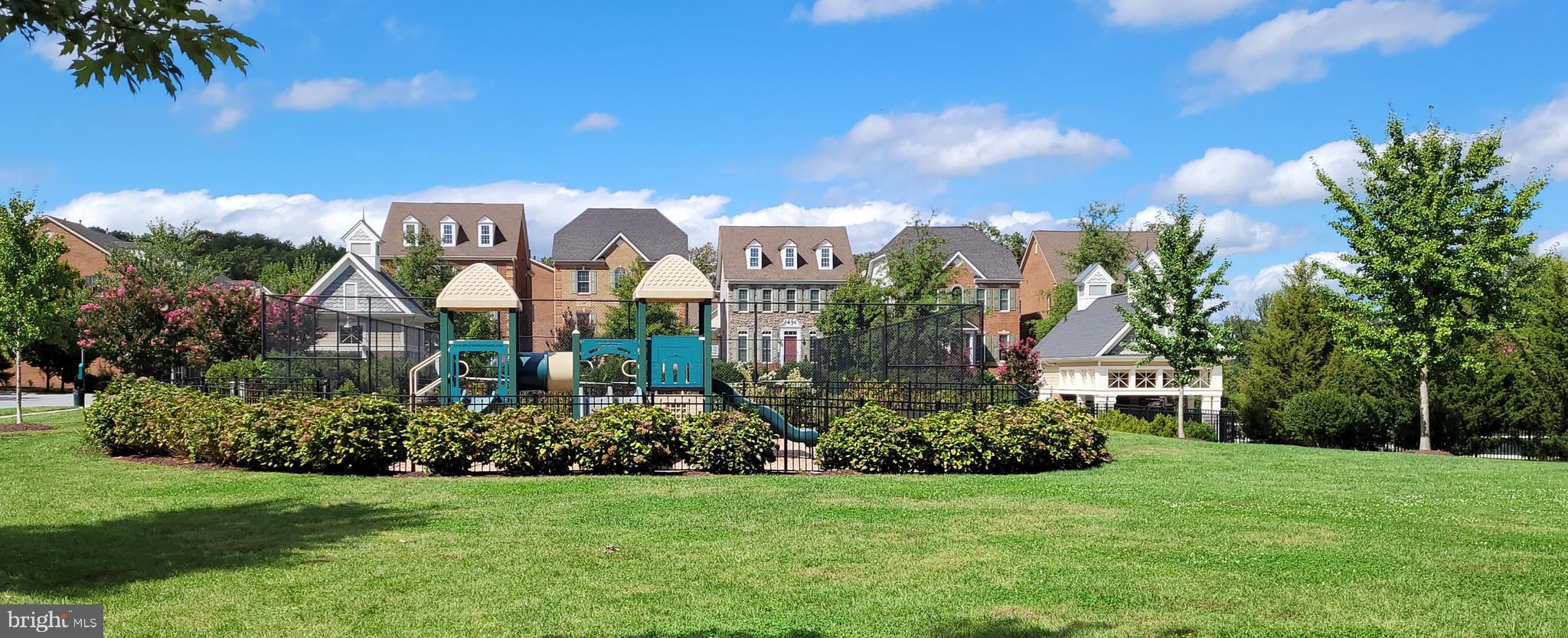 PARKLANDS AT WATKINS MILL - Residential