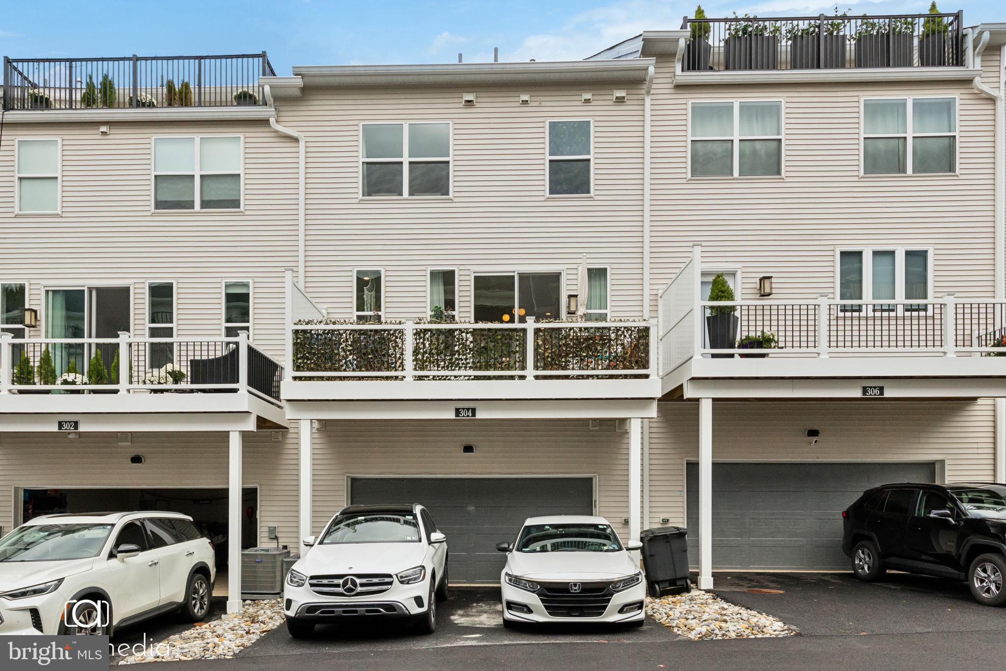 WEST CHESTER CROSSING - Residential