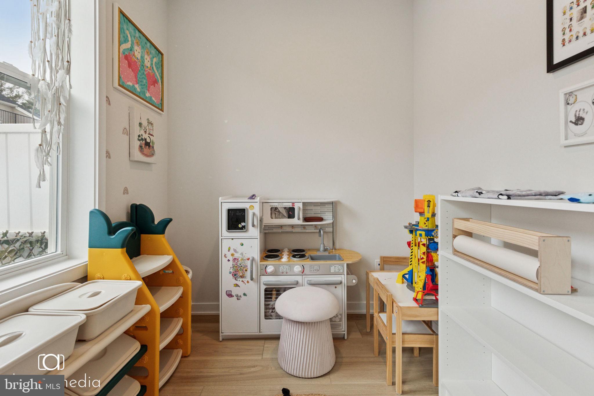 WEST CHESTER CROSSING - Residential