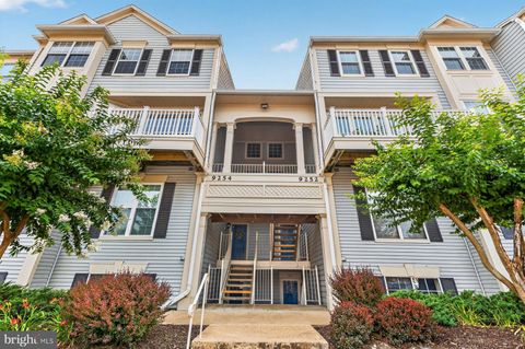 Condo For Sale - 9254 Cardinal Forest Lane #301<br/> Fairfax County, LORTON, VA 22079