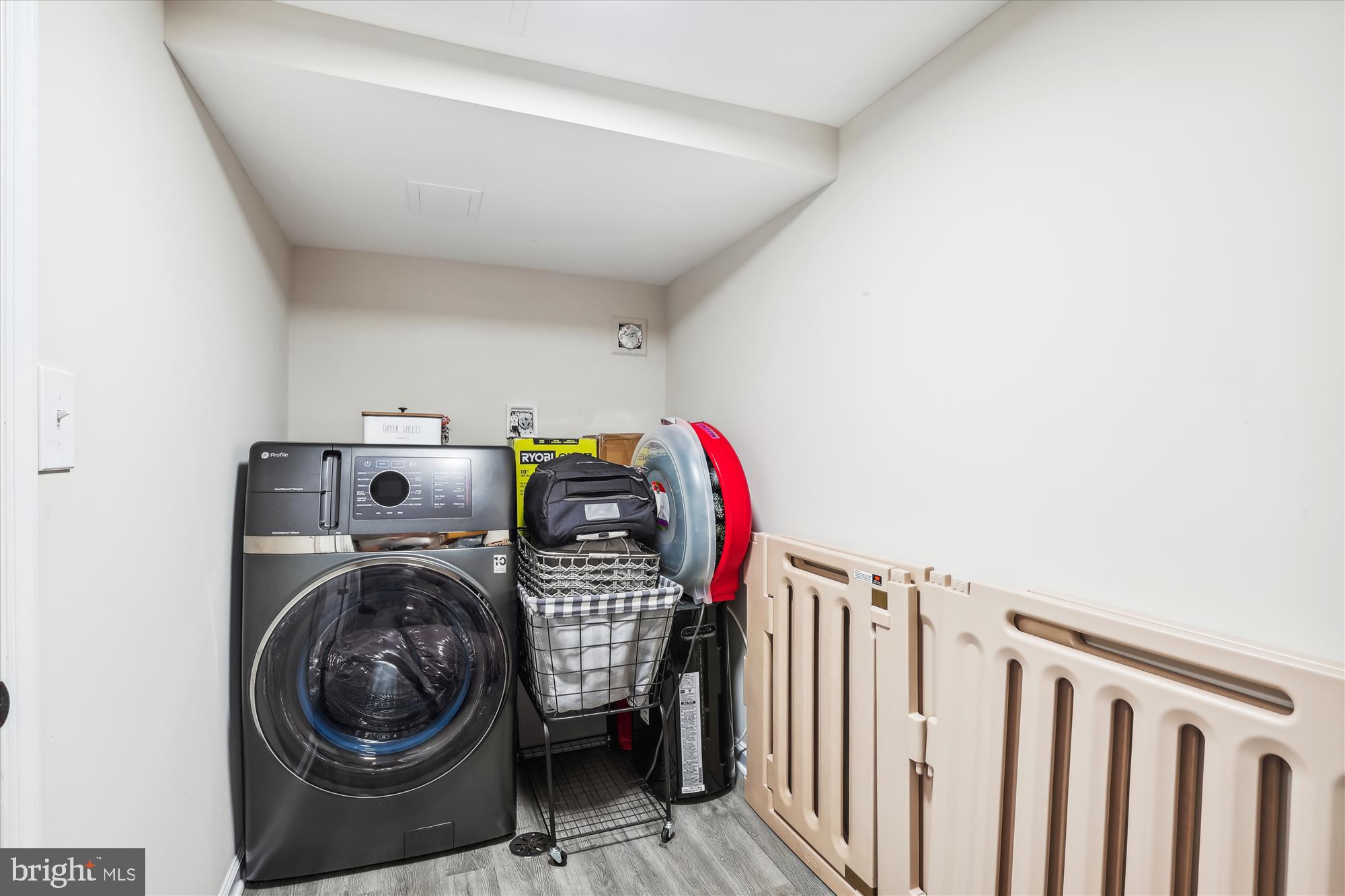 FAIRLINGTON MEADOWS - Residential