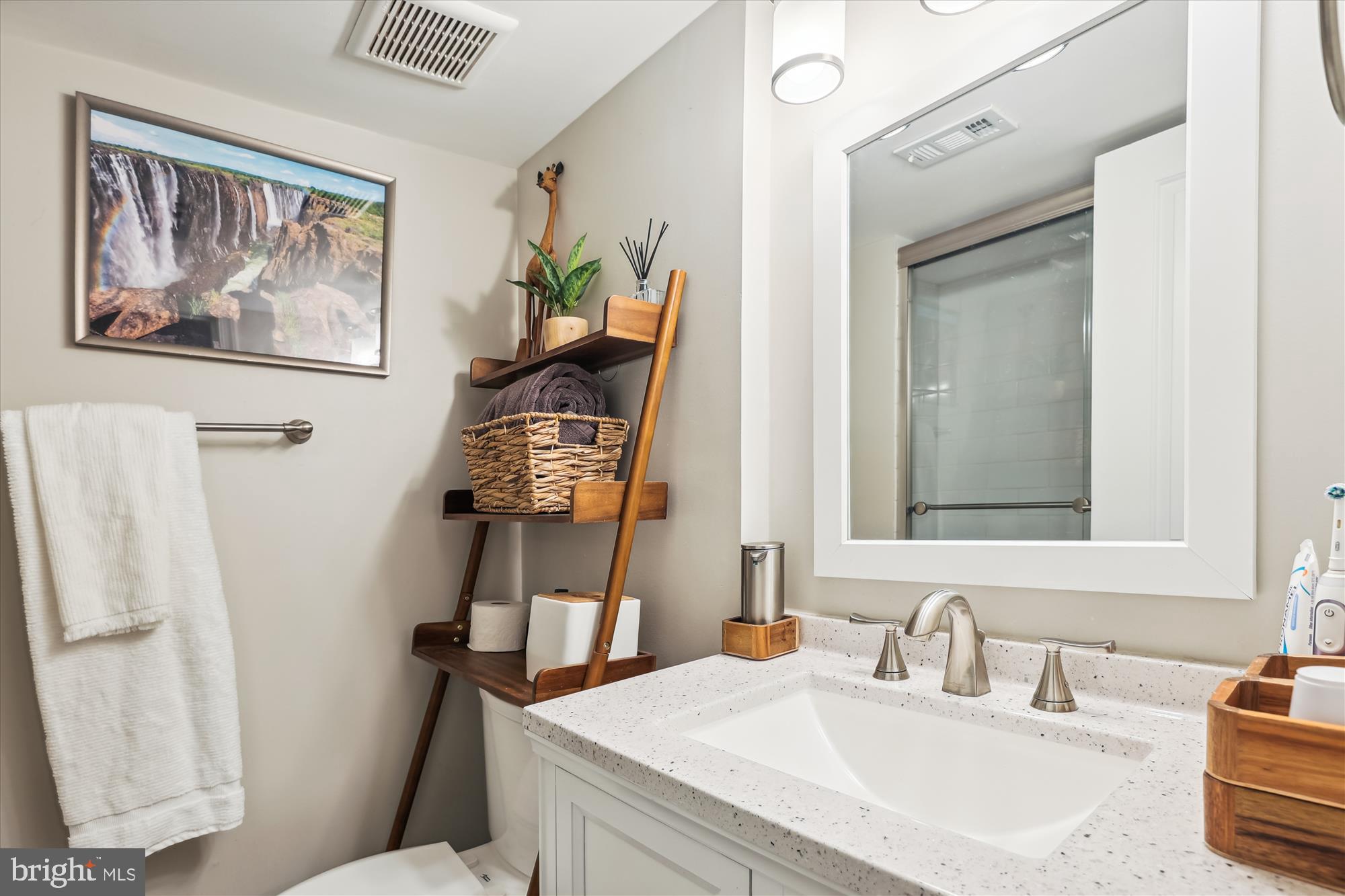 FAIRLINGTON MEADOWS - Residential