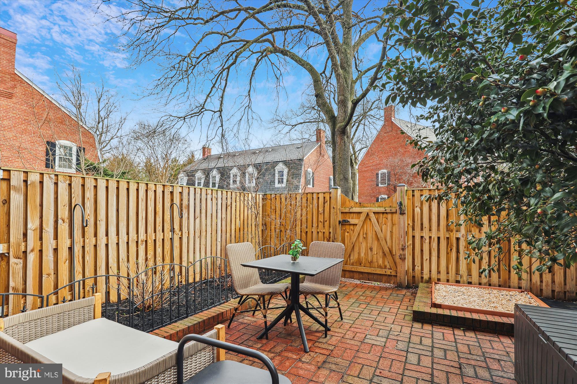 FAIRLINGTON MEADOWS - Residential