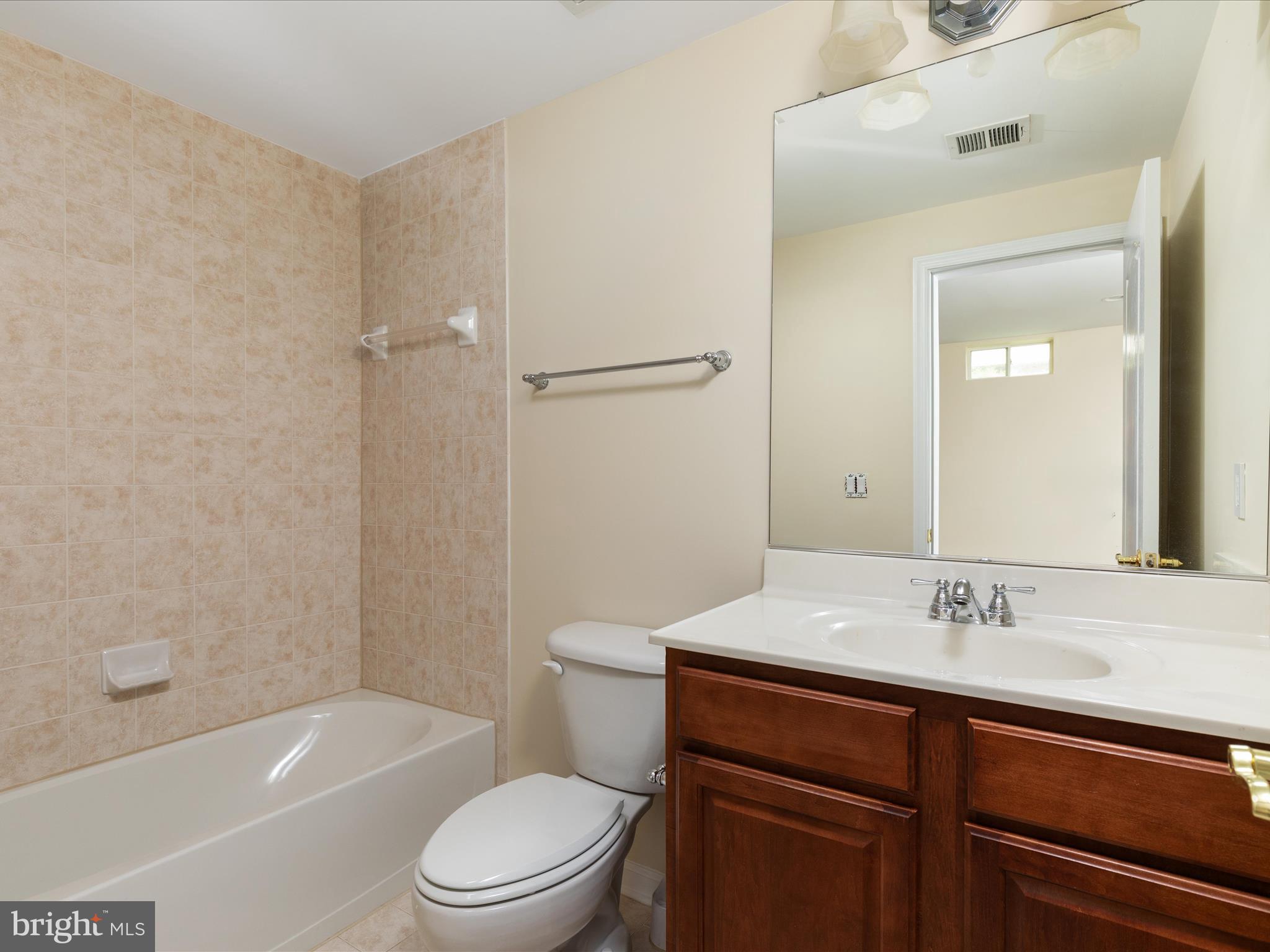 HAYMARKET STATION - Residential Lease