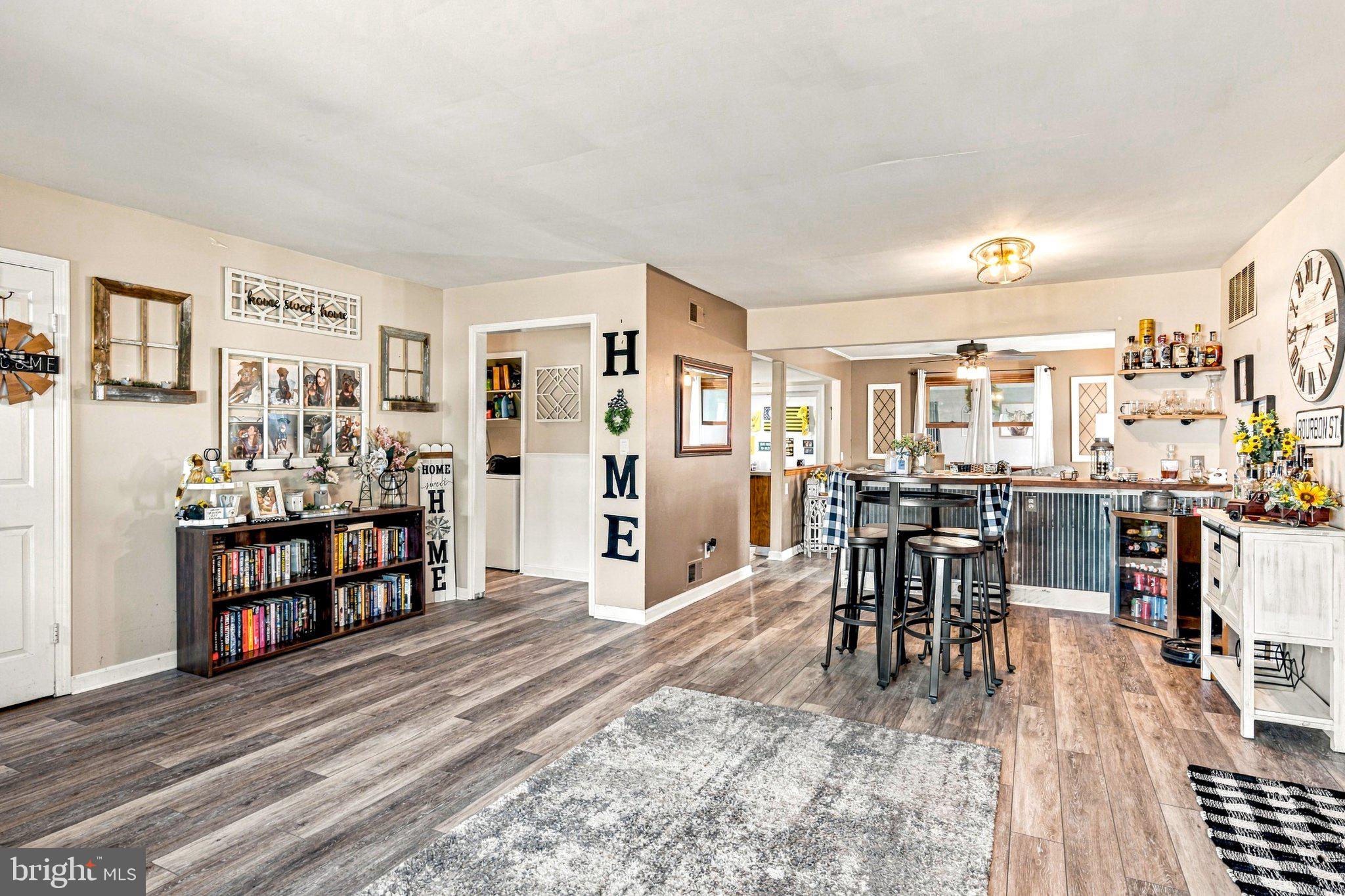 5 URANUS ROAD