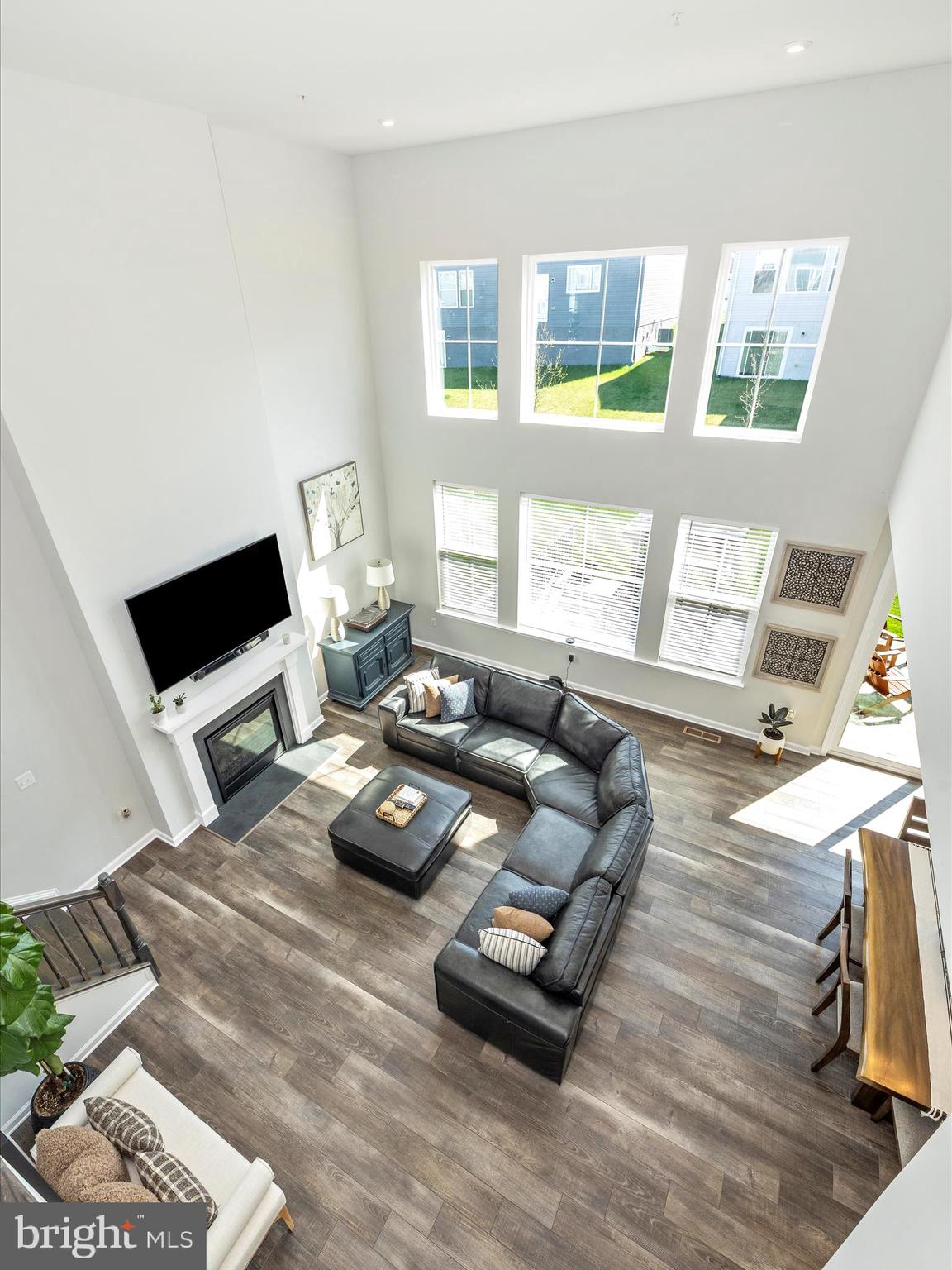 TALLYN RIDGE - Residential