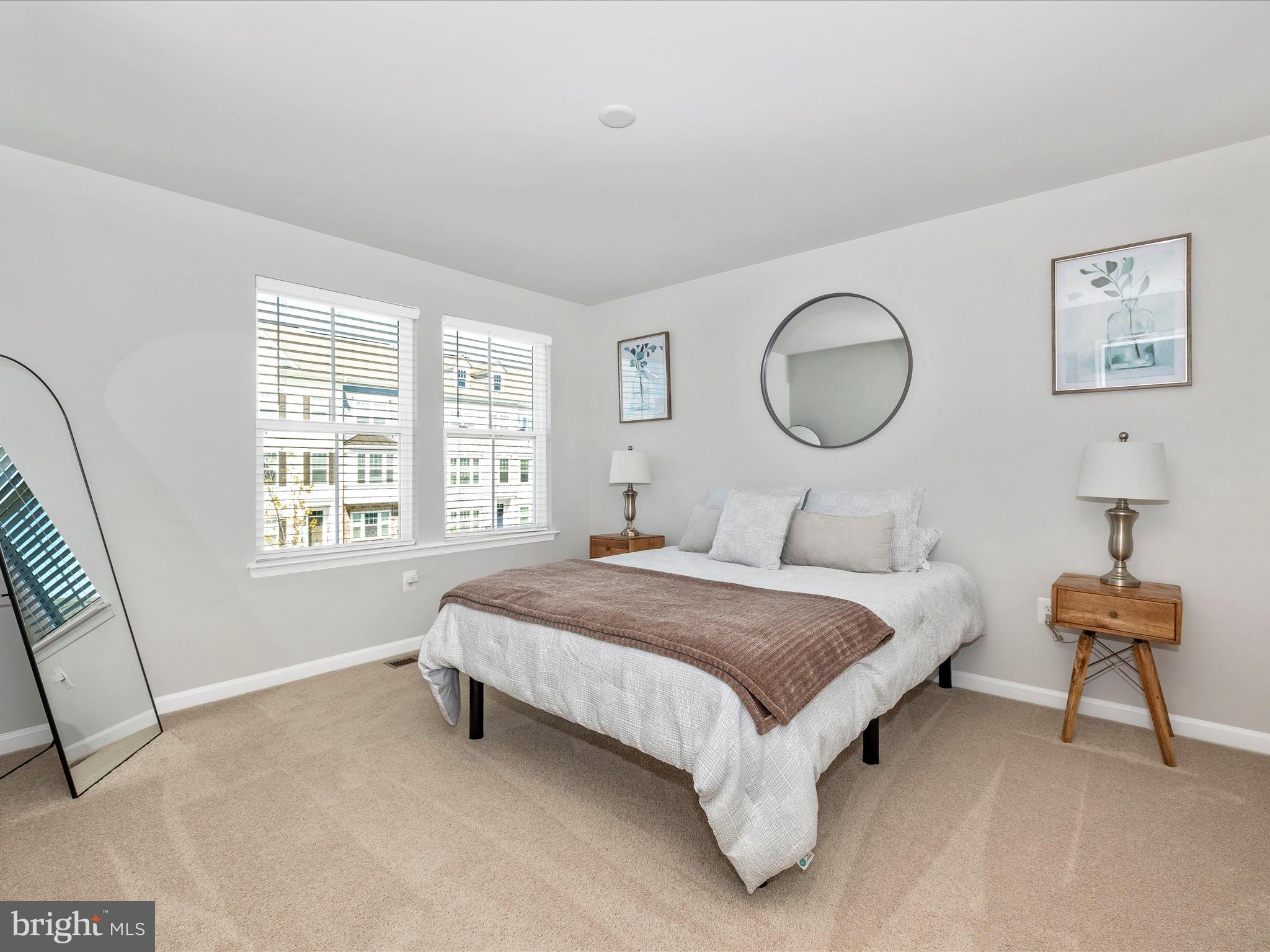 TALLYN RIDGE - Residential