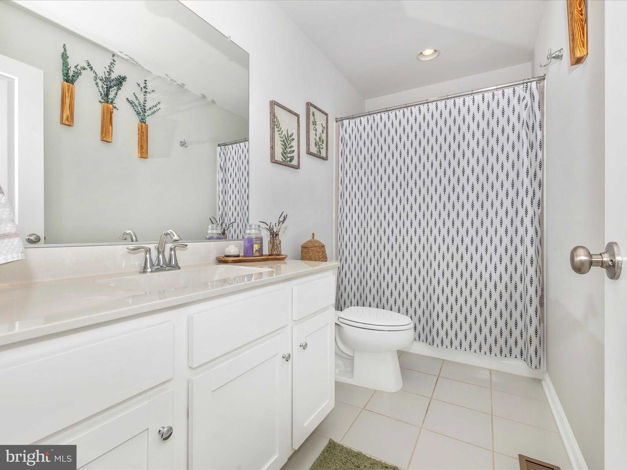 TALLYN RIDGE - Residential