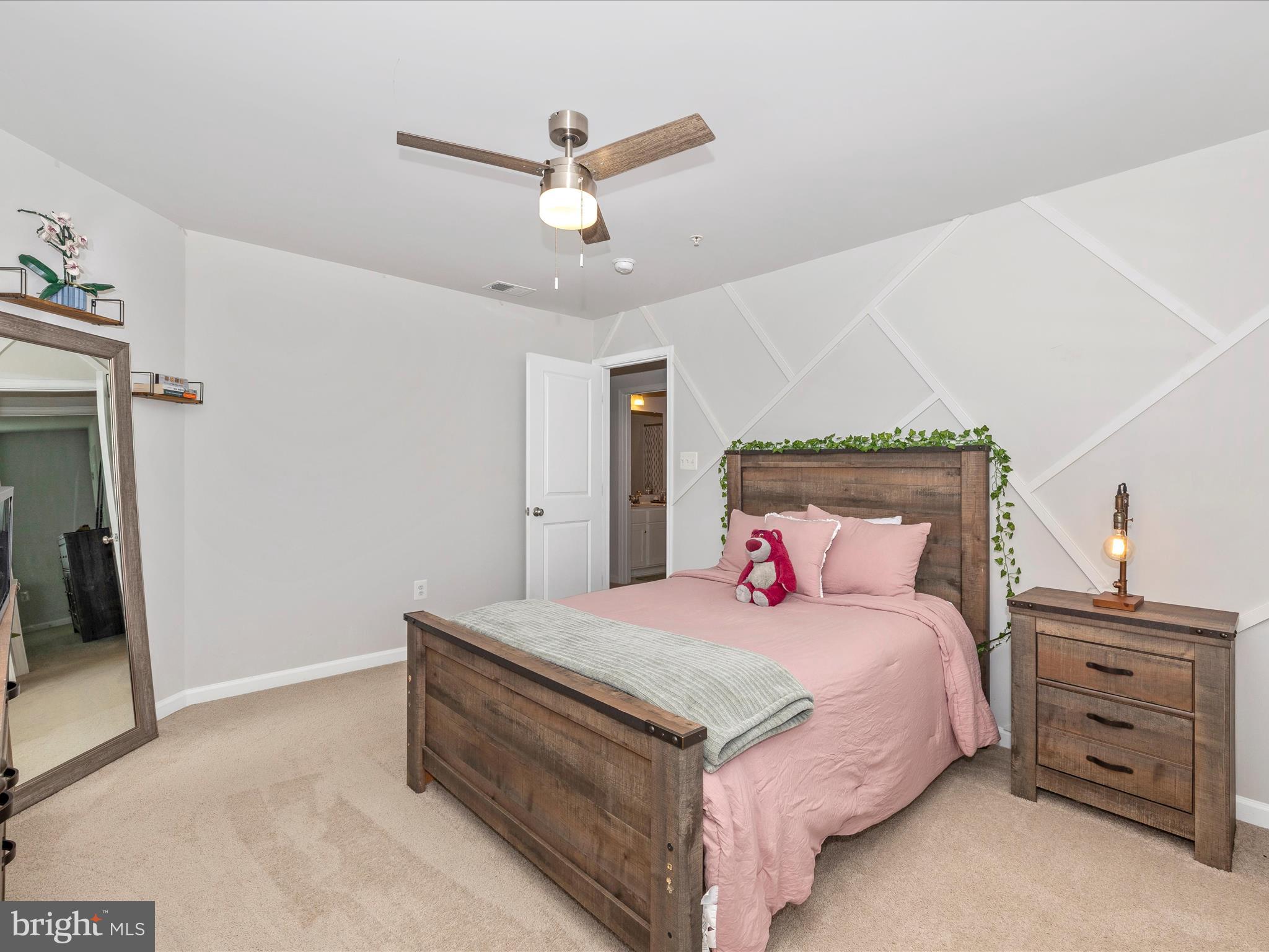 TALLYN RIDGE - Residential