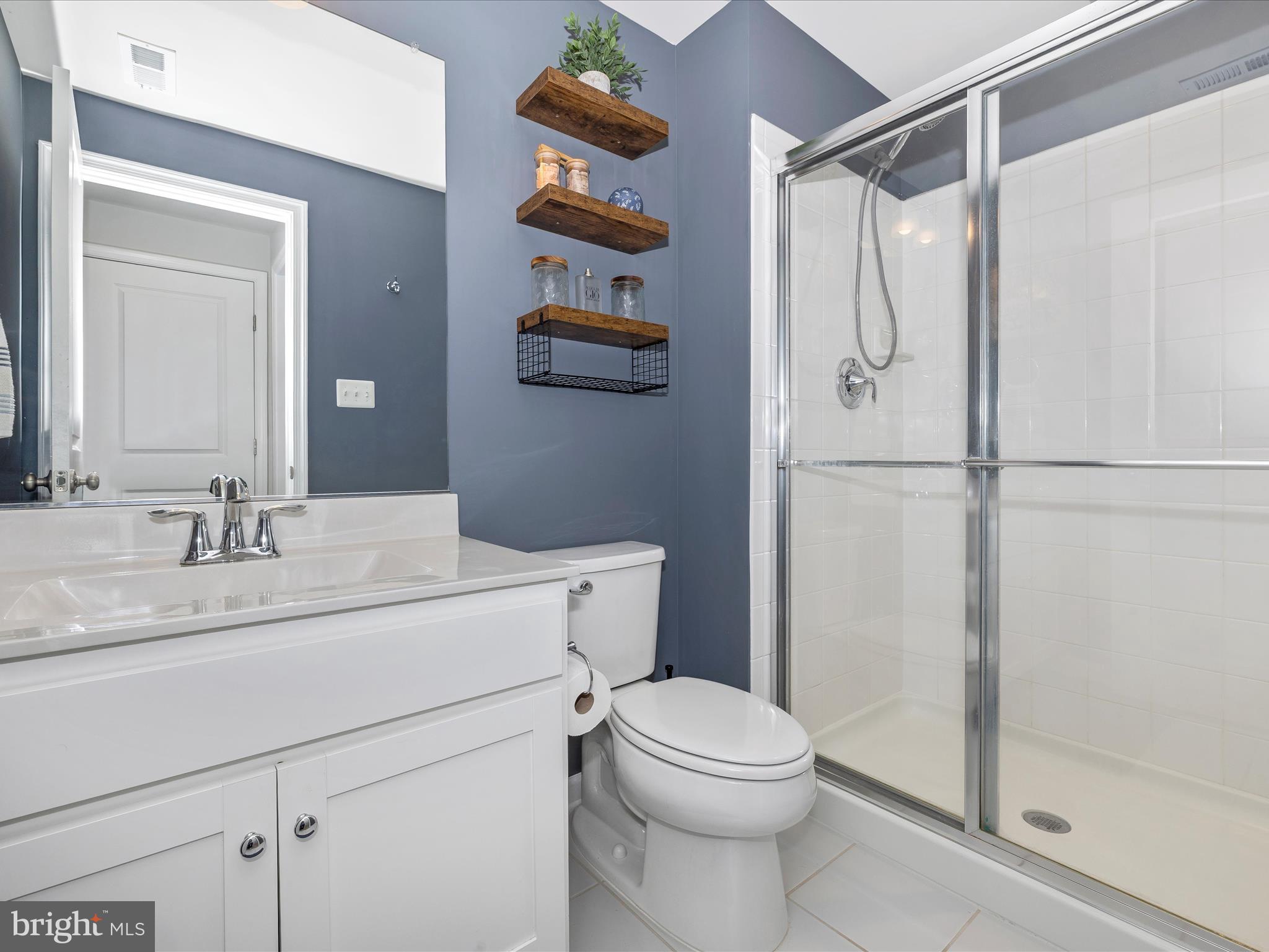 TALLYN RIDGE - Residential