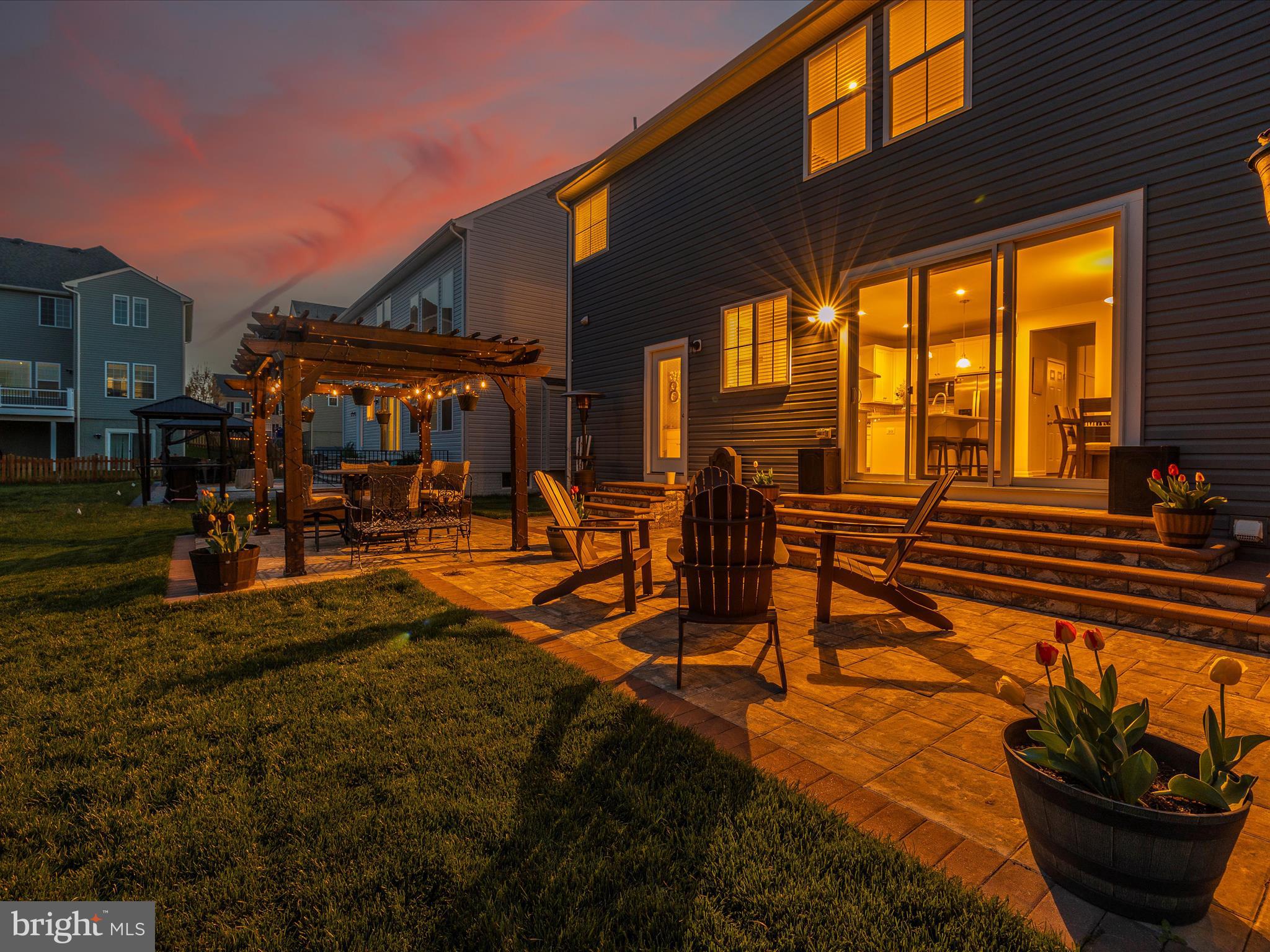 TALLYN RIDGE - Residential